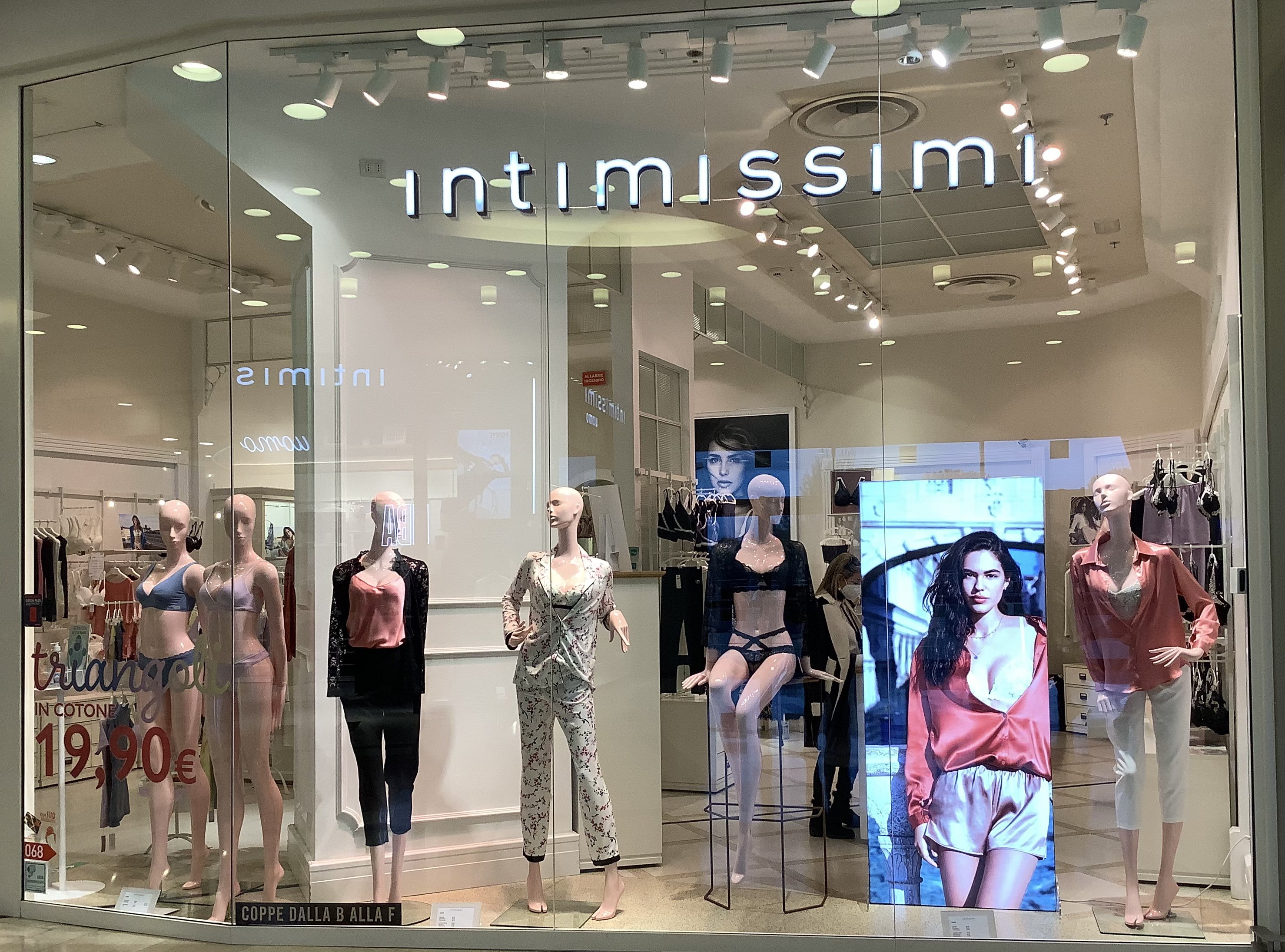 Intimissimi ROMA CCLE ROMA EST