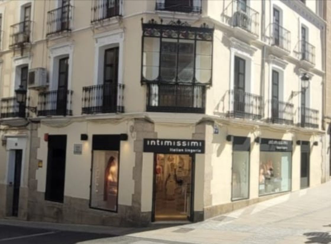 Intimissimi CACERES C/SAN ANTON 1