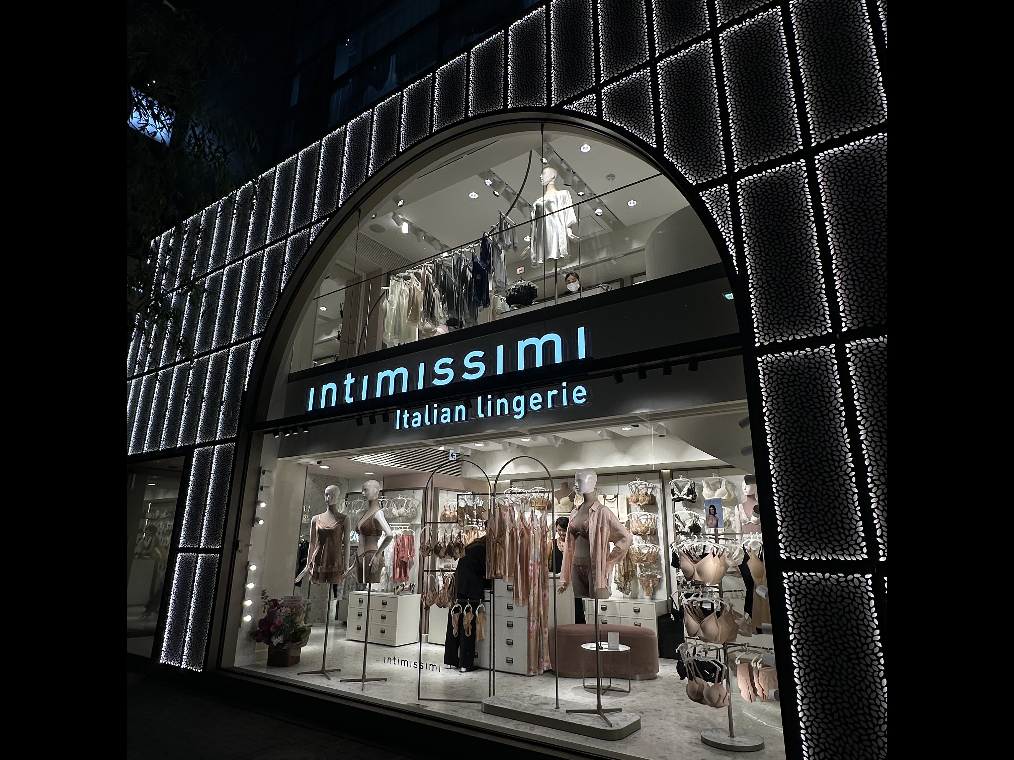 Intimissimi 銀座1丁目店