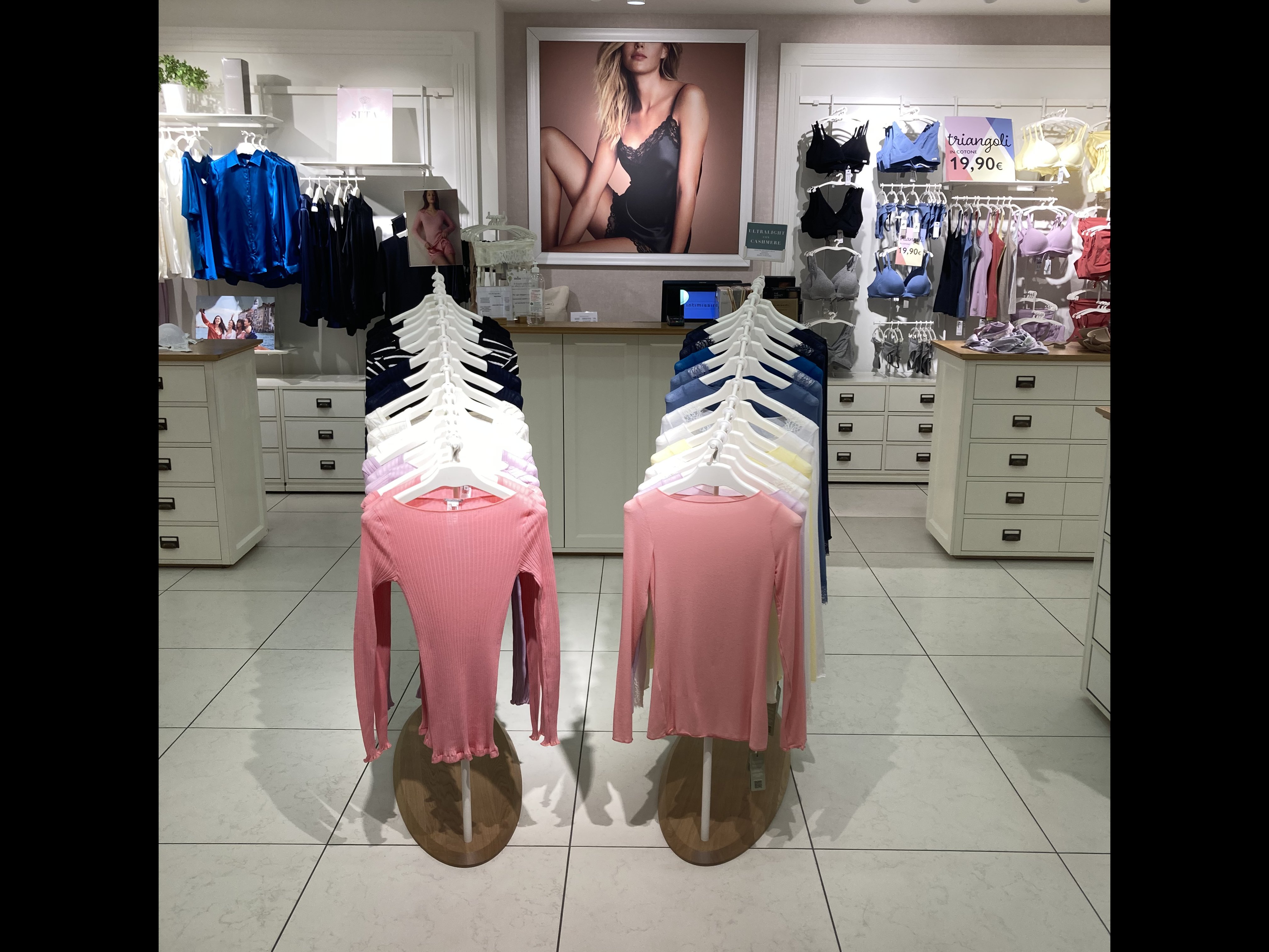 Intimissimi TRENTO CCLE TOP CENTER