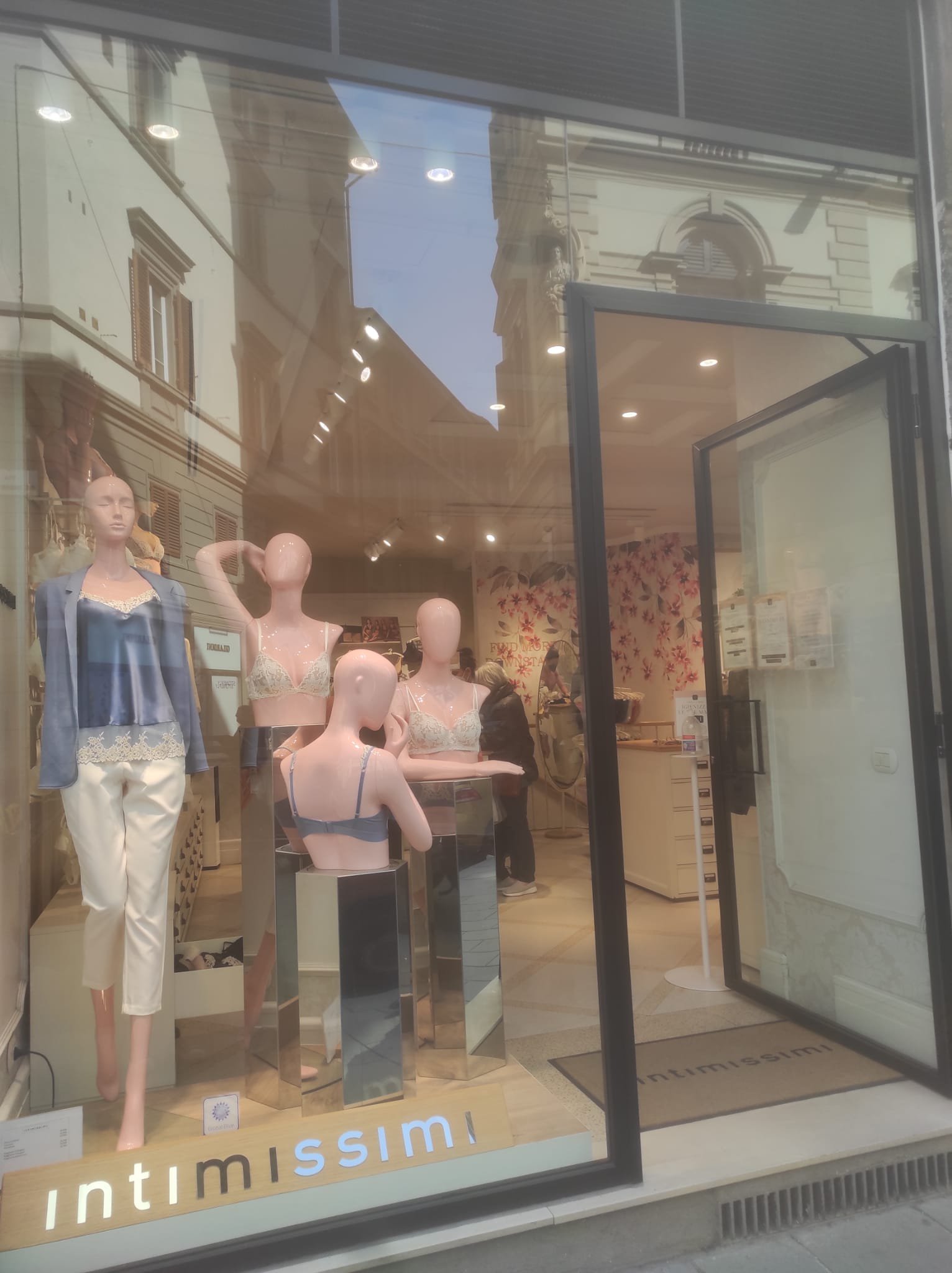 Intimissimi florence 2025