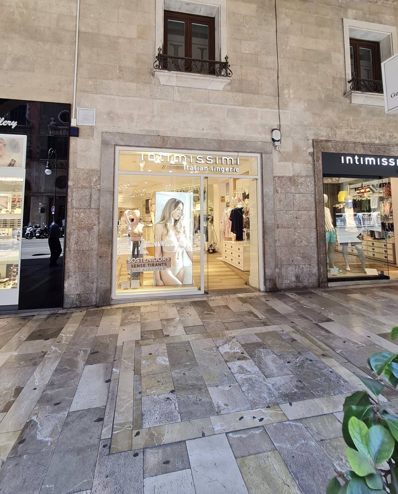 Underwear and lingerie shop in PALMA DE MALLORCA at AV JAUME III 3