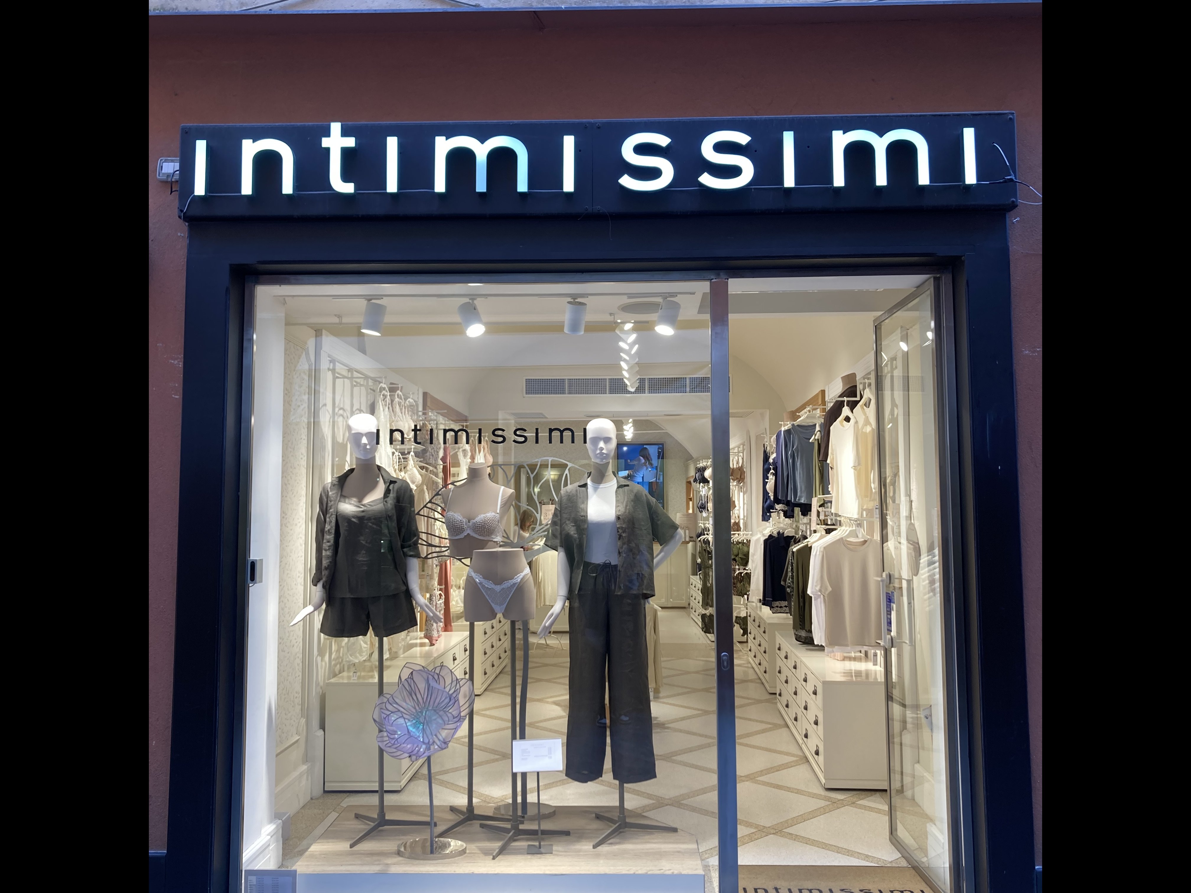 Intimissimi LOANO VIA GARIBALDI