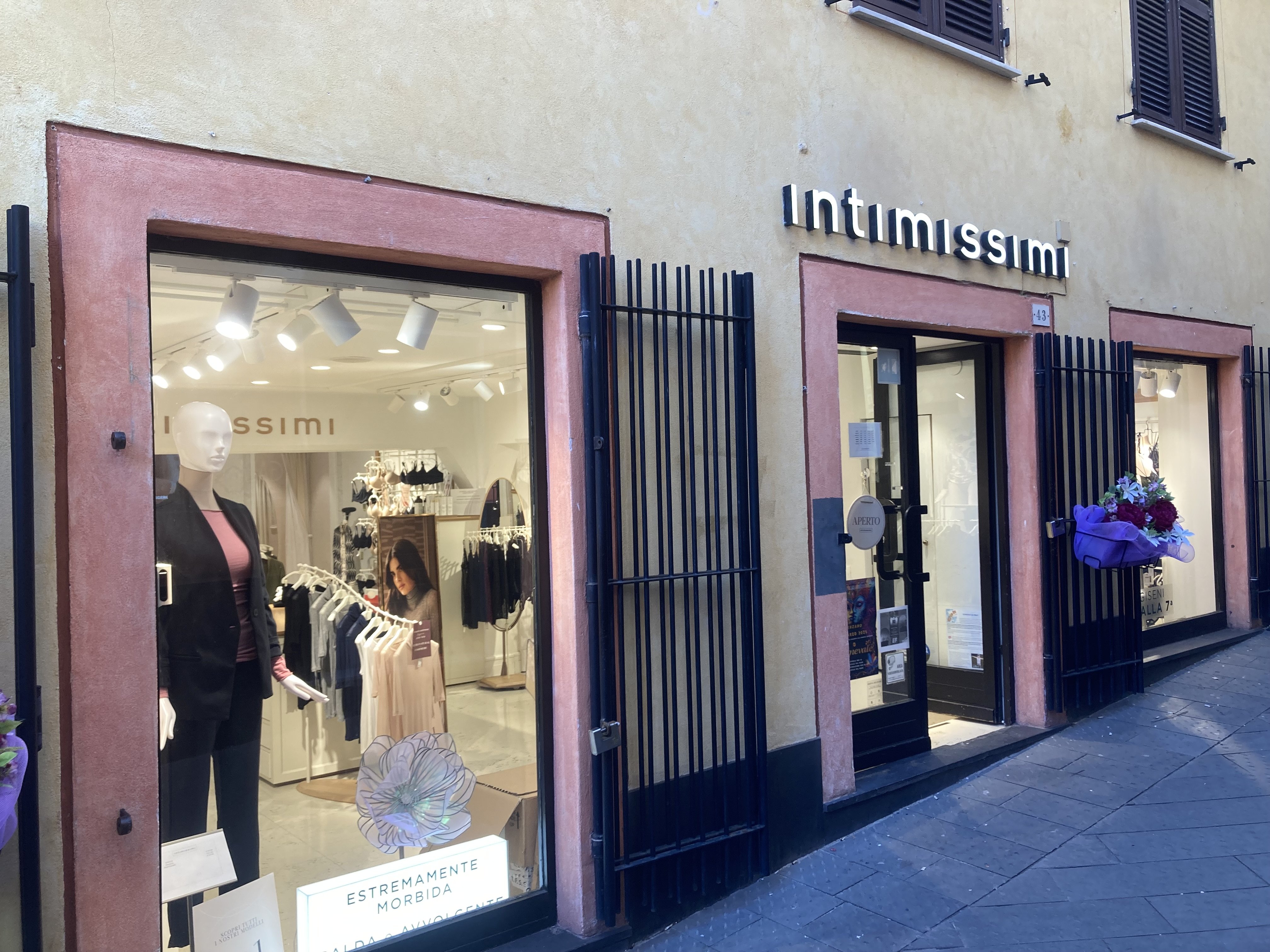 Intimissimi ARENZANO VIA RAPALLO 43R