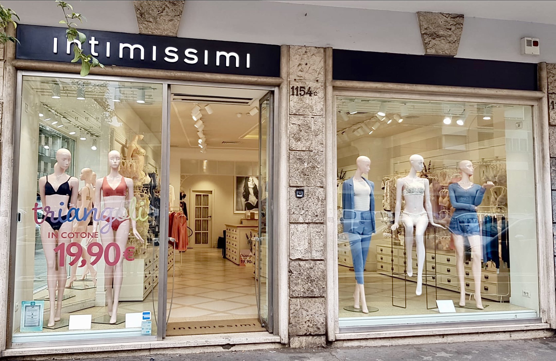 Intimissimi ROMA VIA TUSCOLANA 1154/B