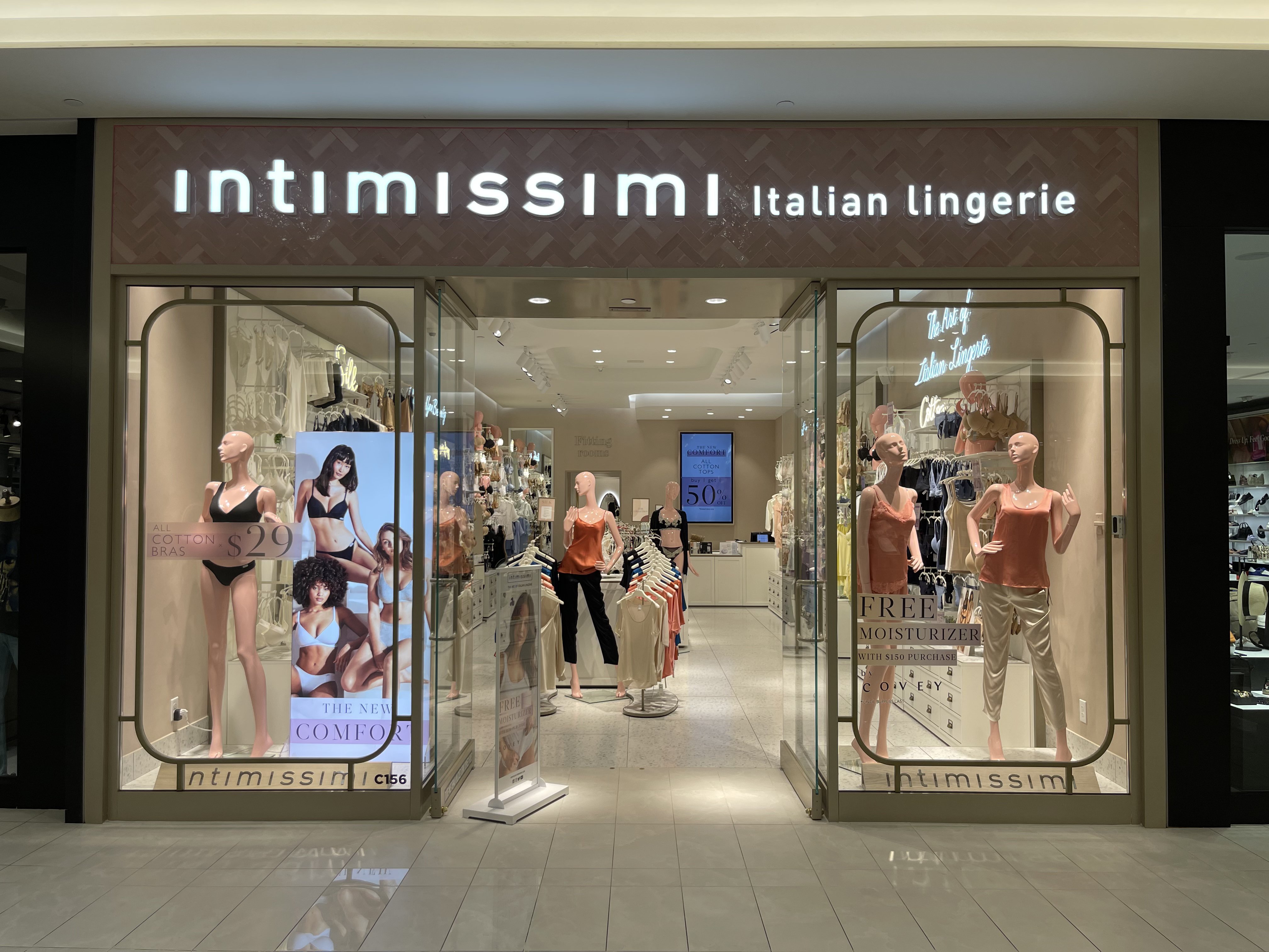 Intimissimi EAST RUTHERFORD SC AMERICAN DREAM