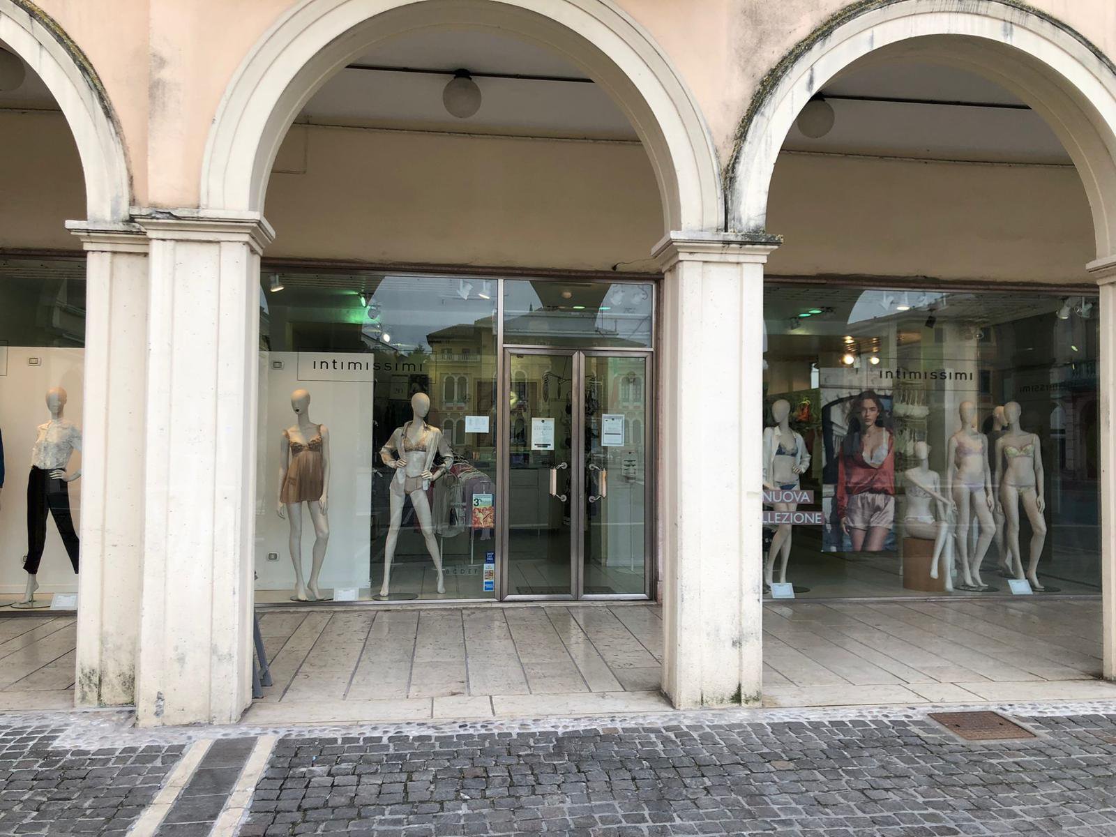 Intimissimi MOGLIANO VENETO P.ZZA CADUTI