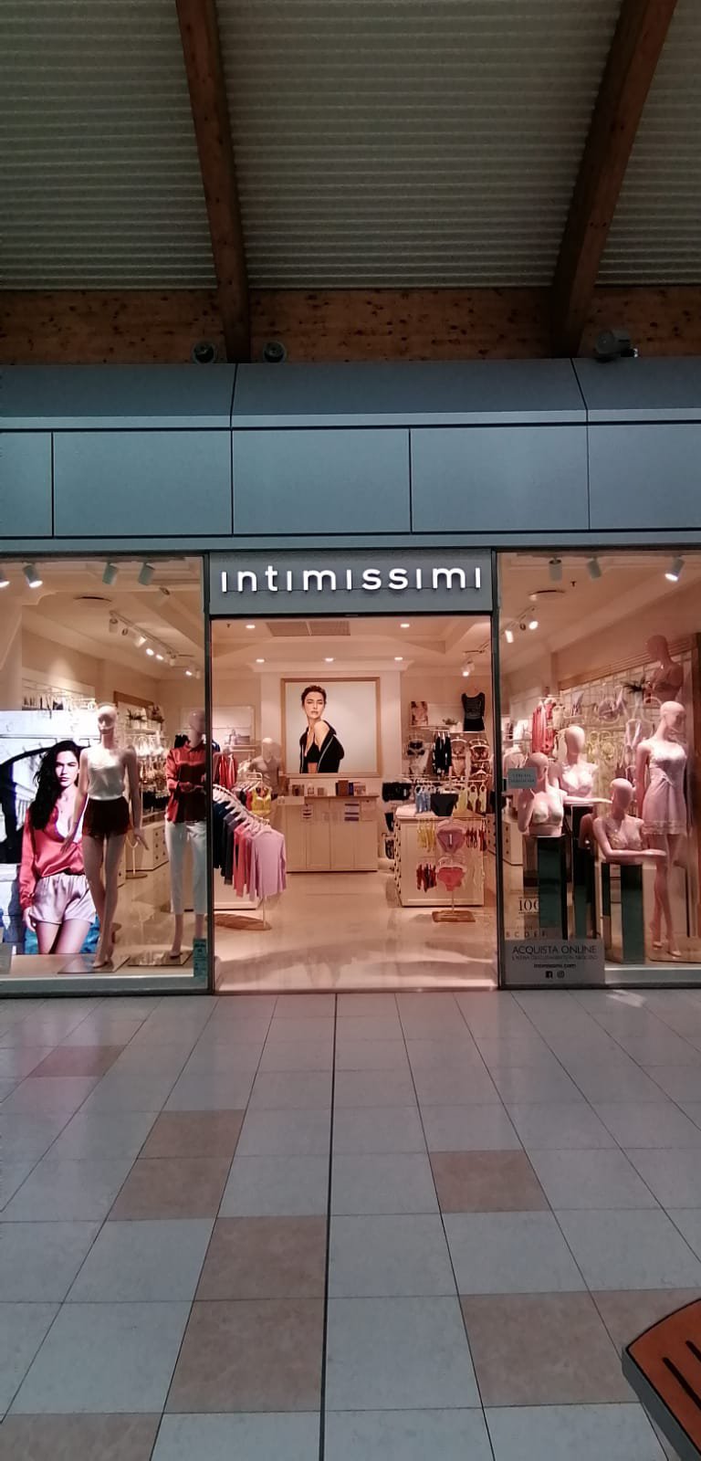 Intimissimi MONFALCONE CCLE