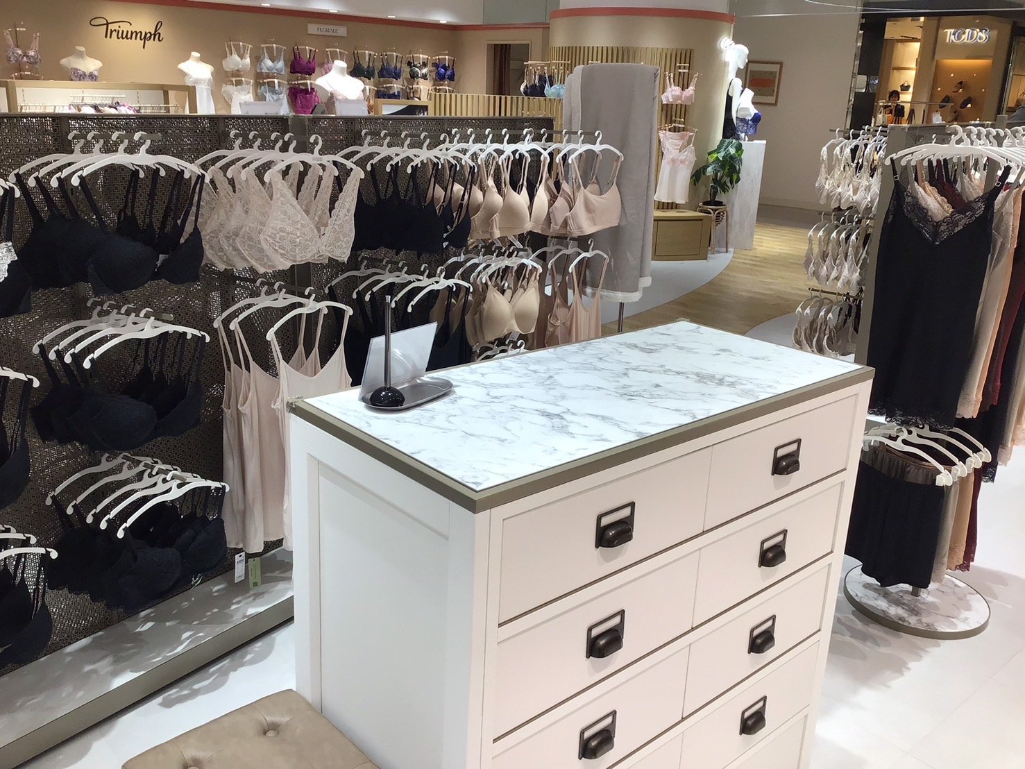 Intimissimi そごう横浜店