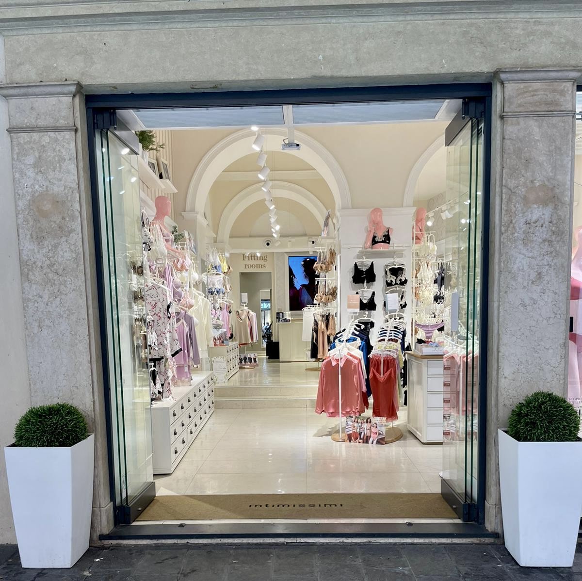 Intimissimi MANTOVA C.SO UMBERTO I, 60