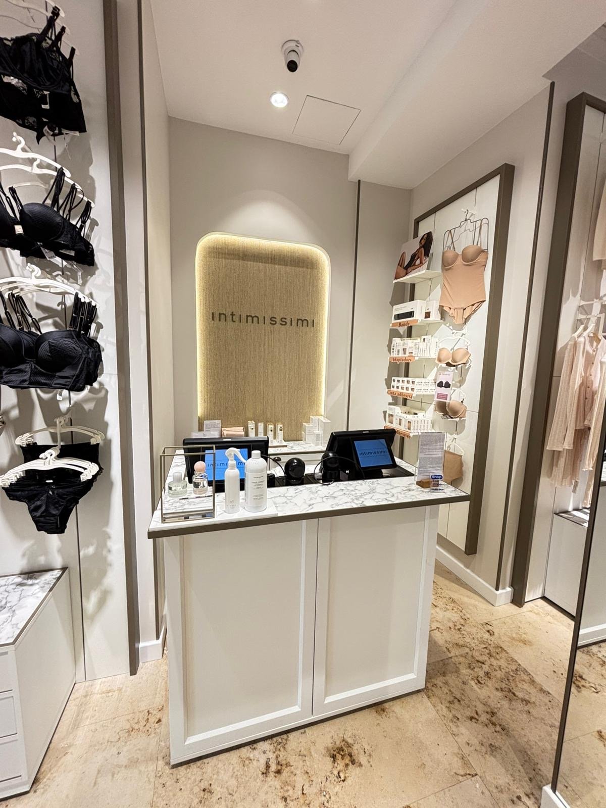 Intimissimi IBIZA AV BARTOMEU RAMON TUR 2