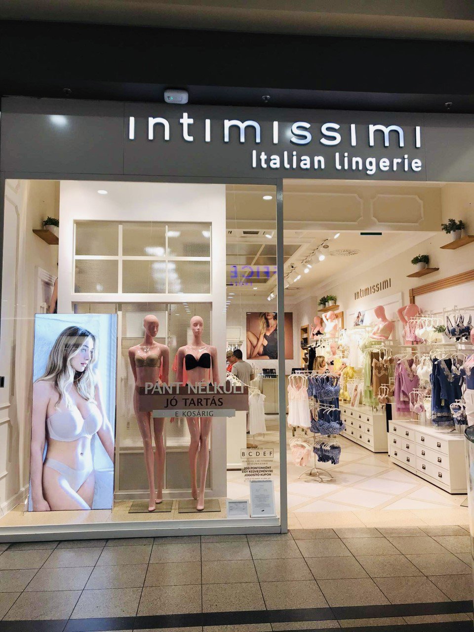 Intimissimi PECS SC ARKAD