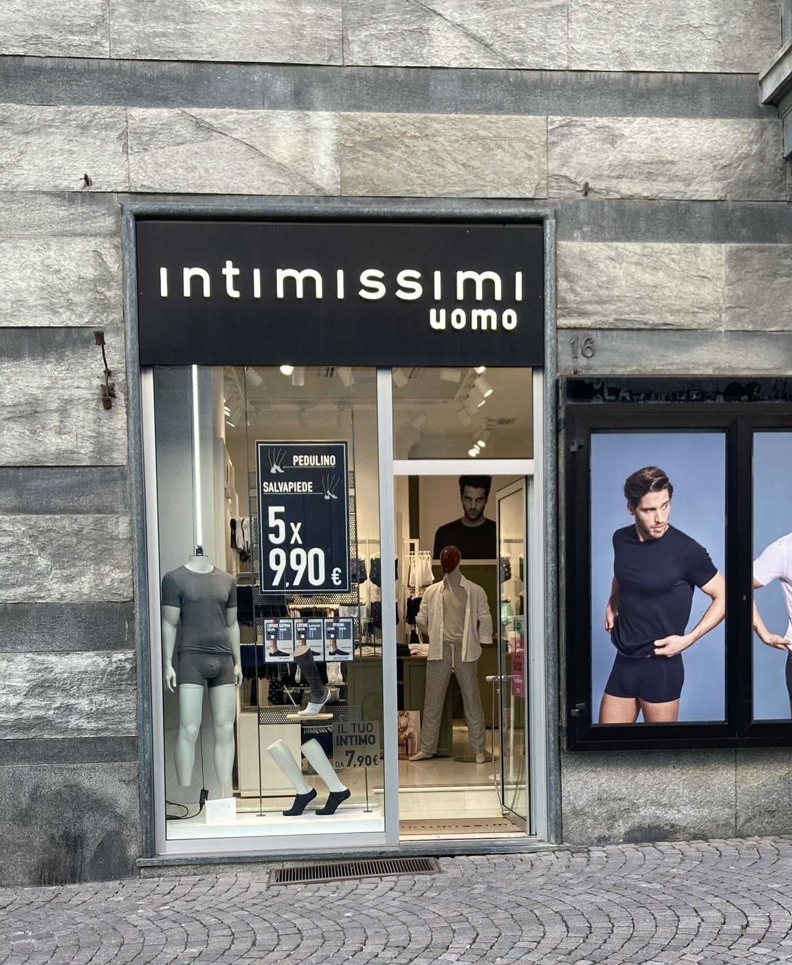 Intimissimi SONDRIO VIA CESARE BECCARIA N. 6