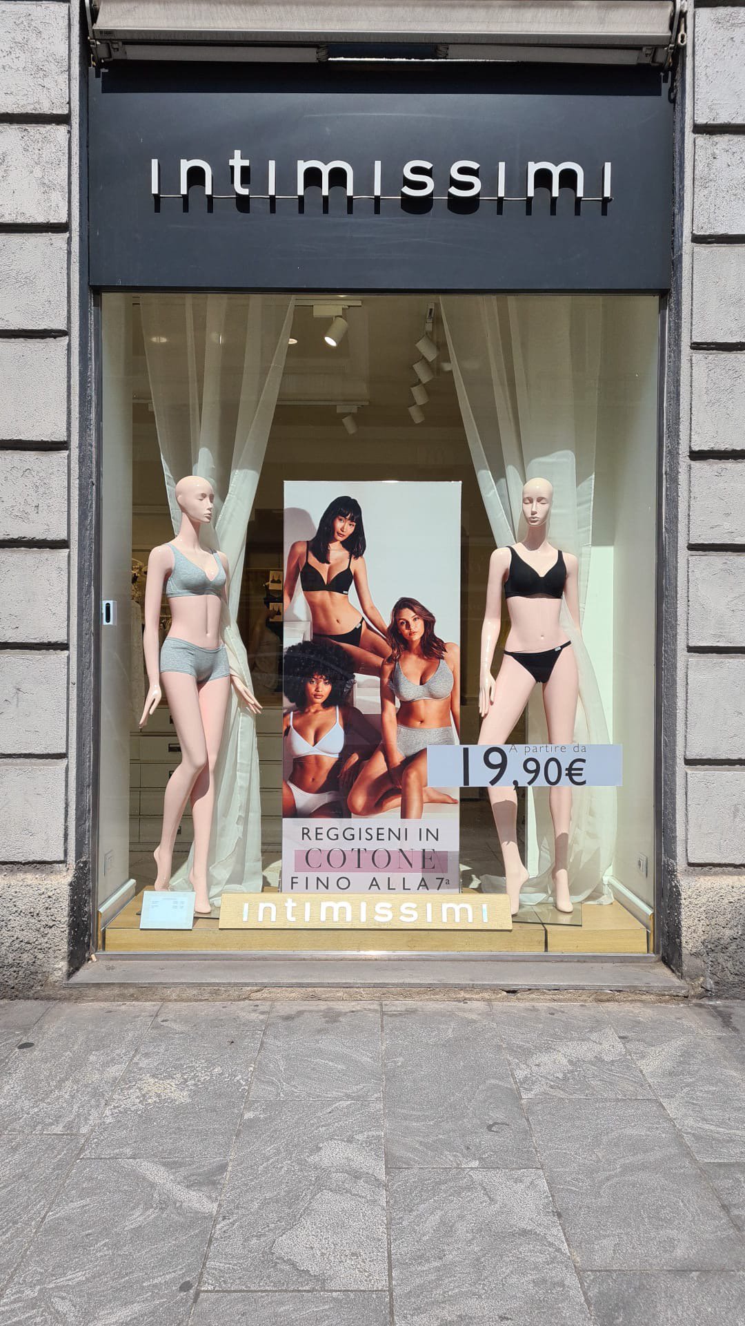 Intimissimi MILANO C.SO BUENOS AIRES (I3)