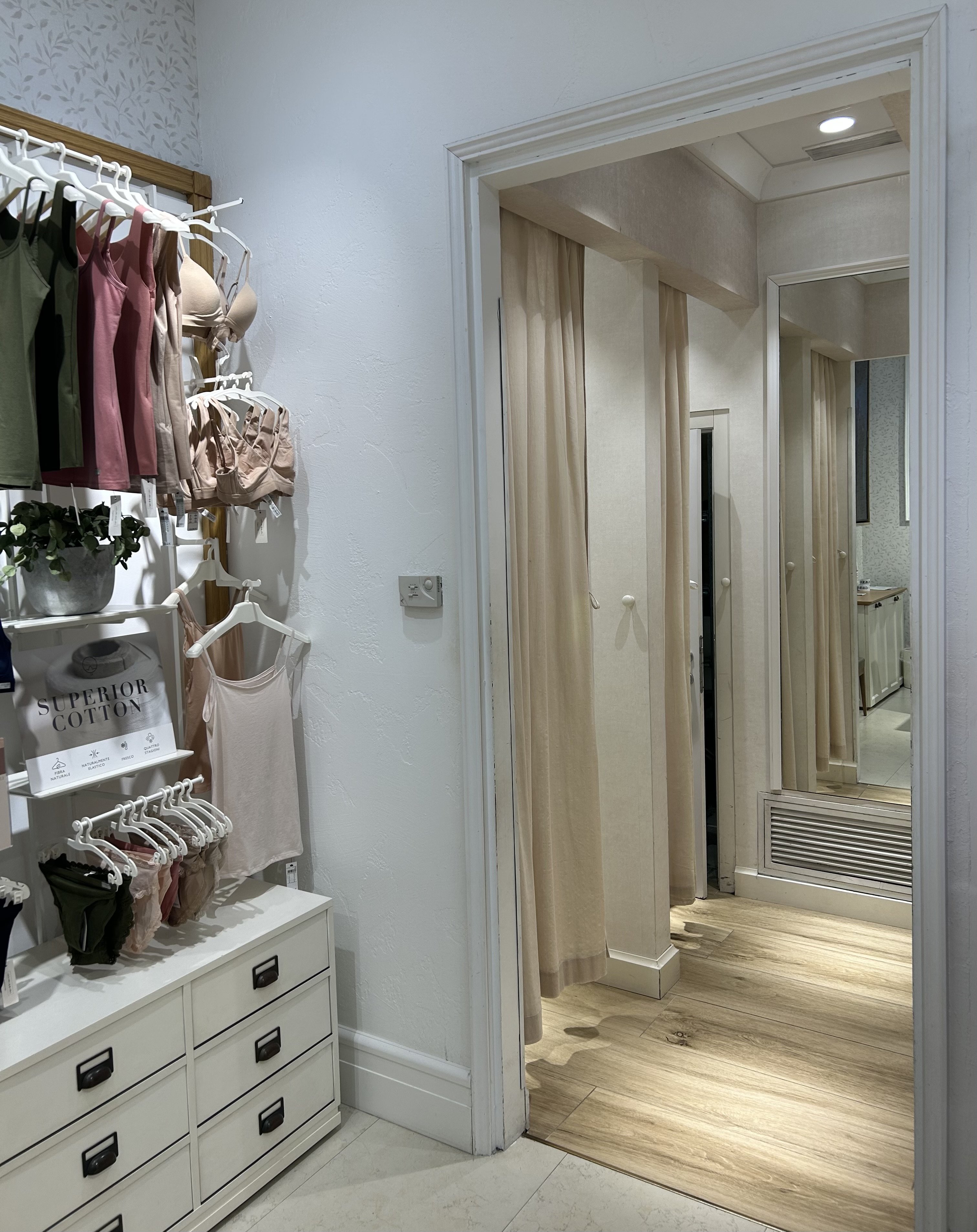 Intimissimi GALLARATE CCLE MALPENSA 1