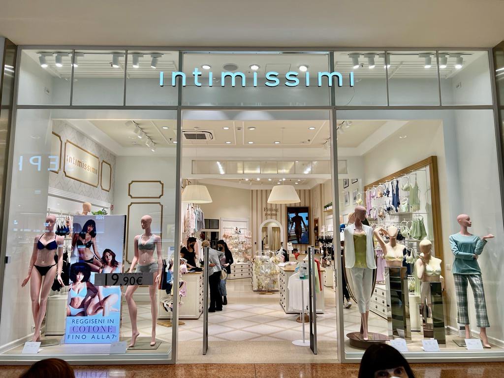 Intimissimi milan shop