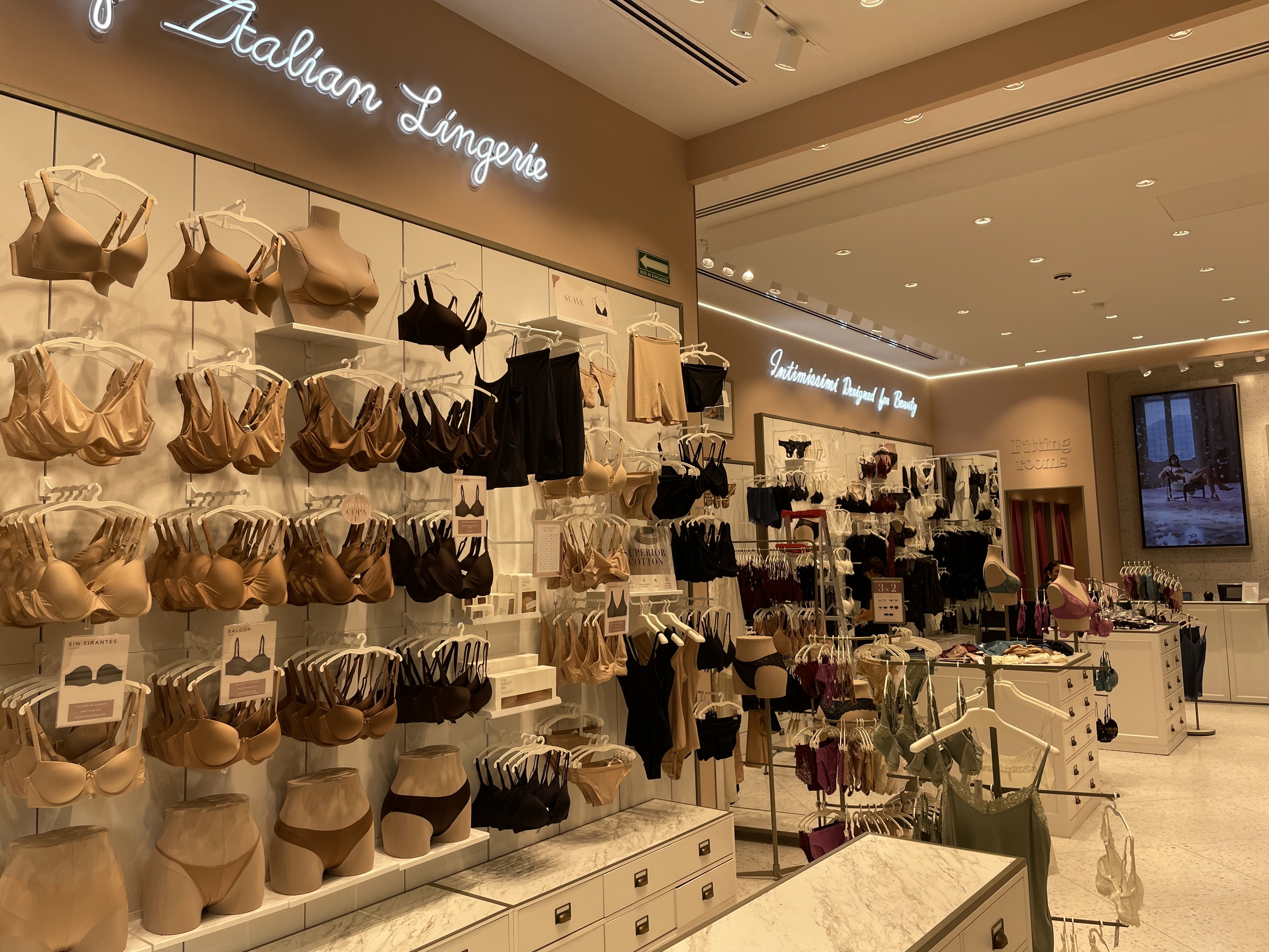 Intimissimi PLAYA DEL CARMEN SC PASEO DEL CARMEN