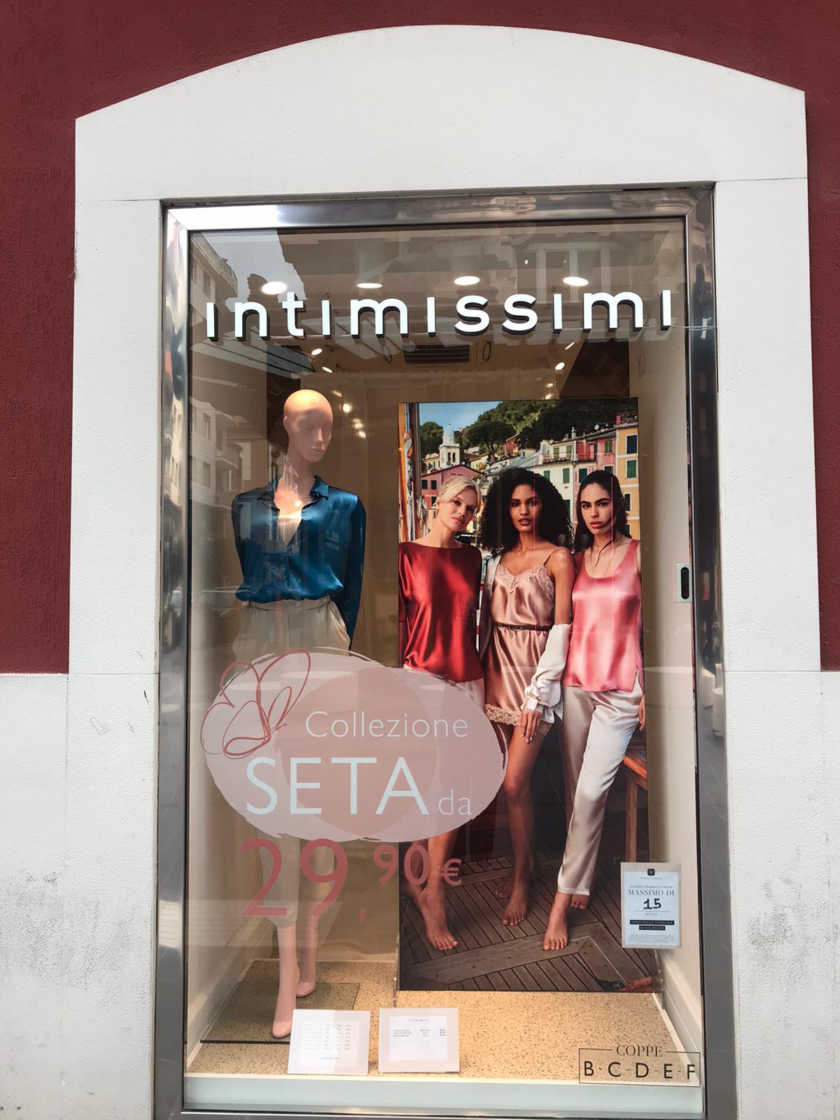 Intimissimi BARI VIA SPARANO 92/94