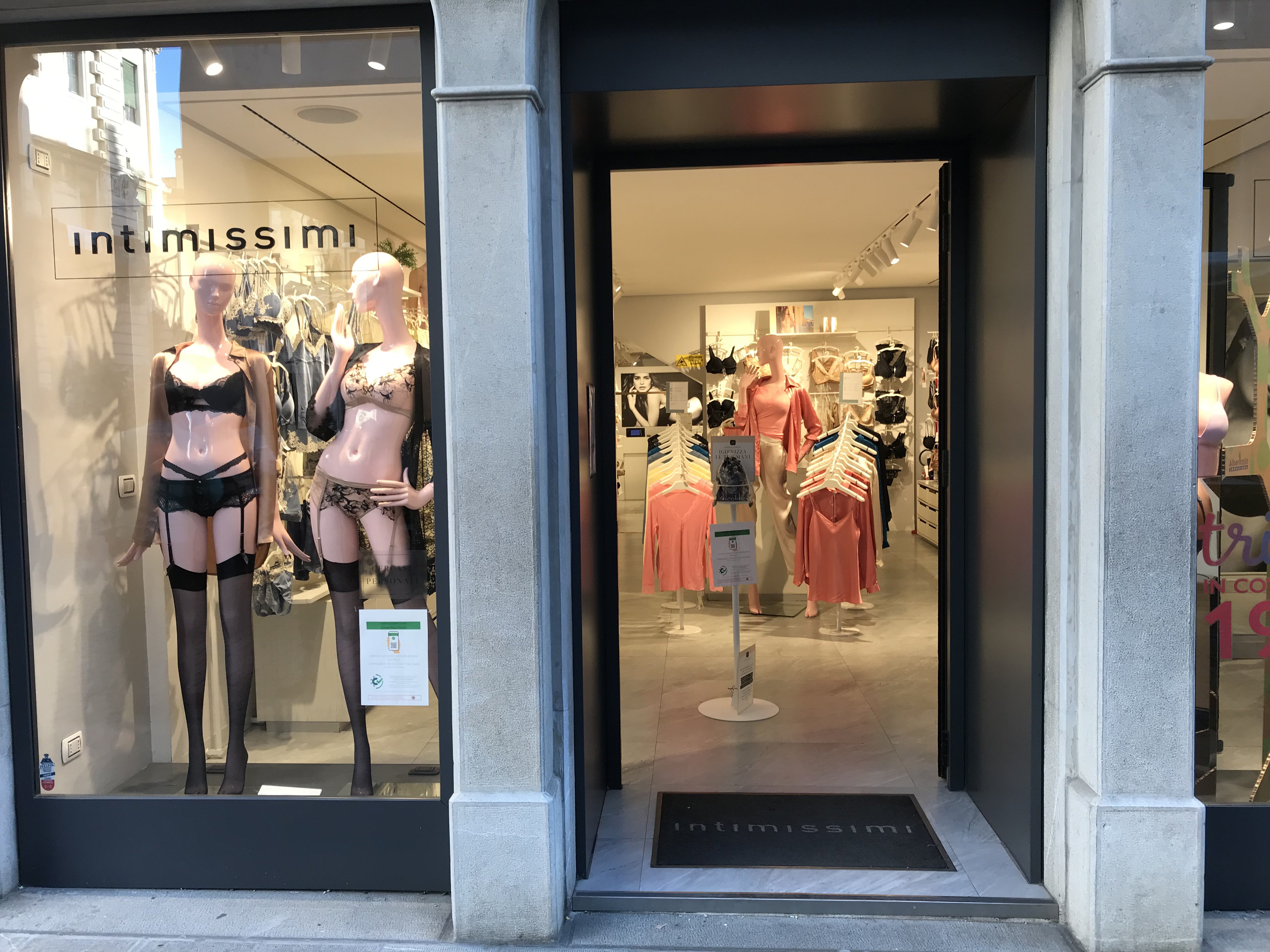 Intimissimi UDINE VIA CAVOUR