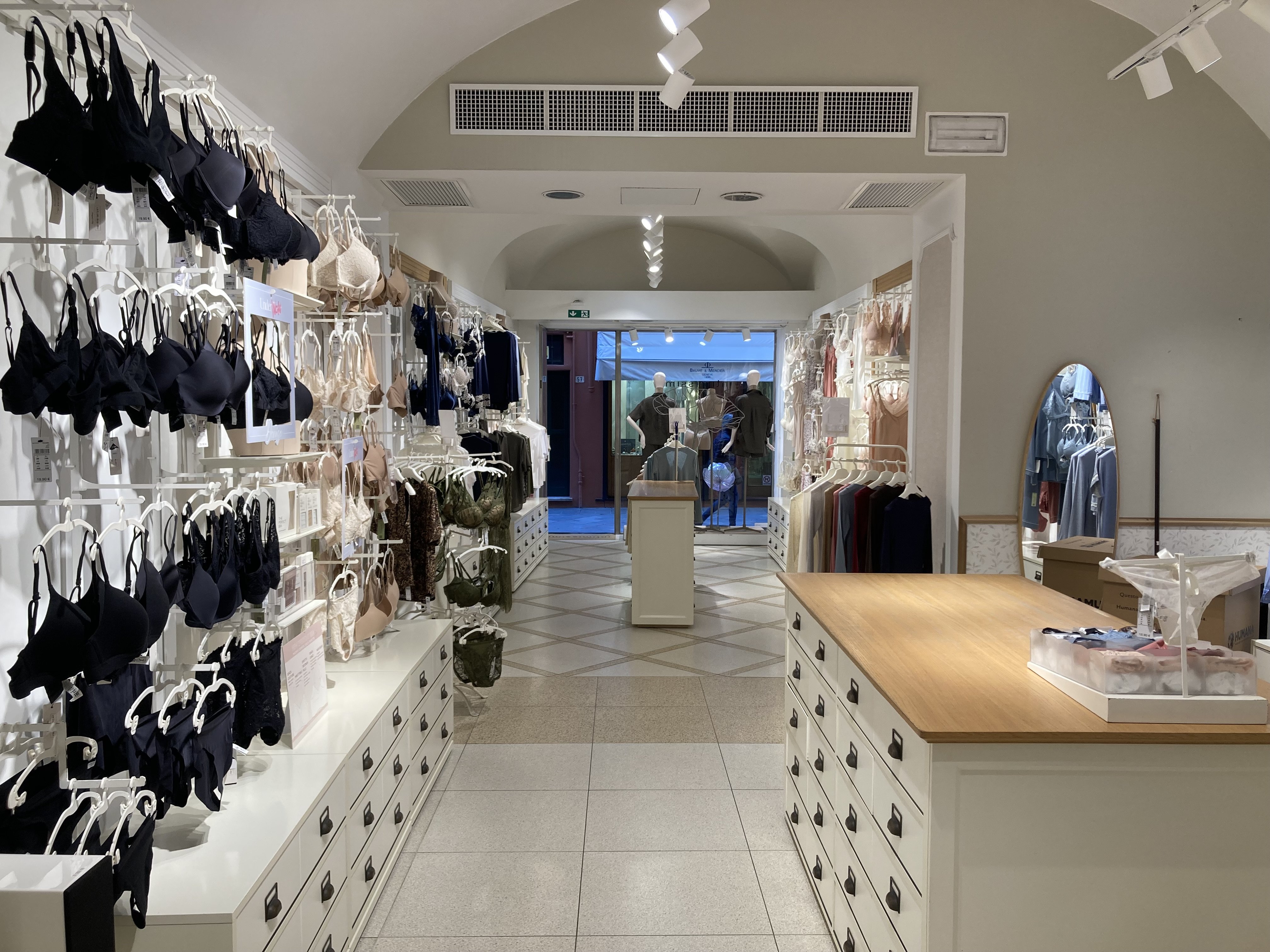 Intimissimi LOANO VIA GARIBALDI