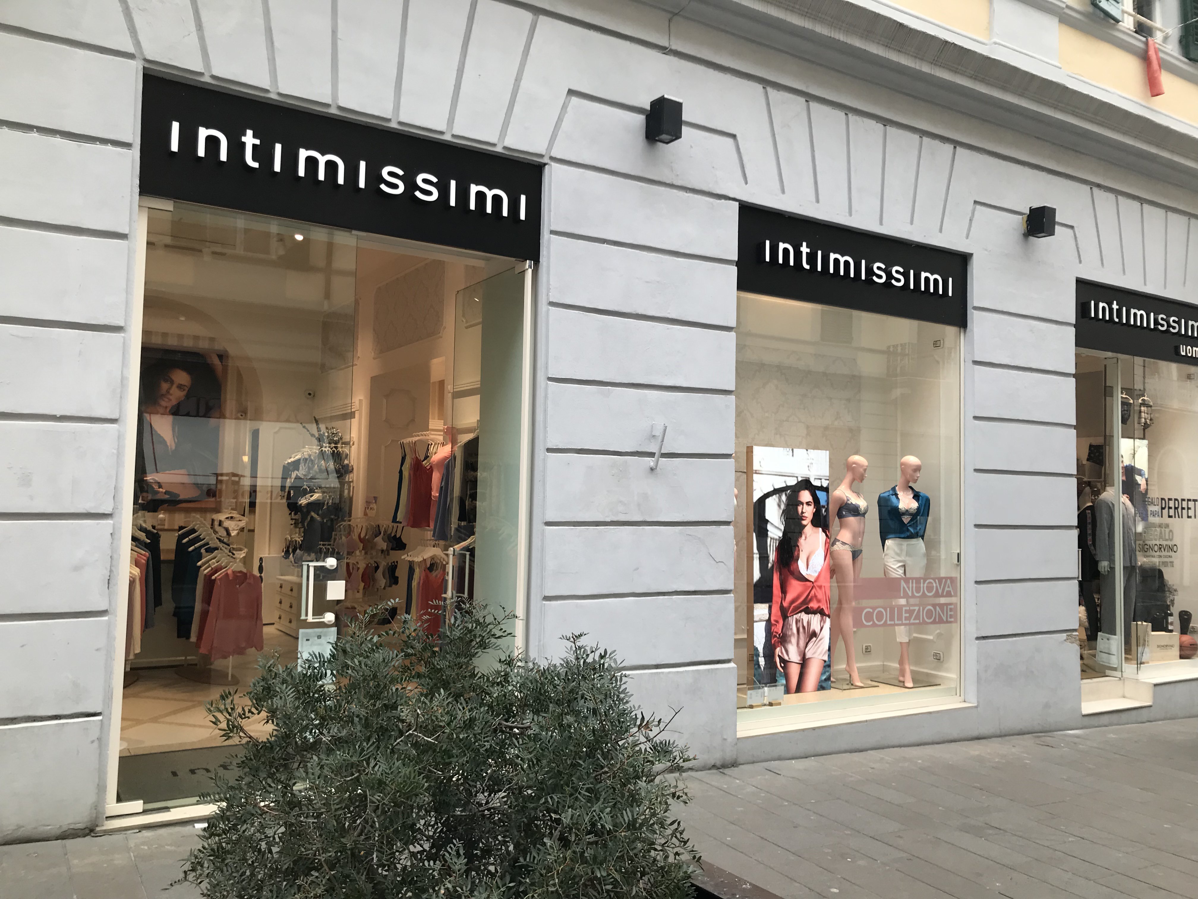 Intimissimi ANCONA C.SO GARIBALDI 56/58