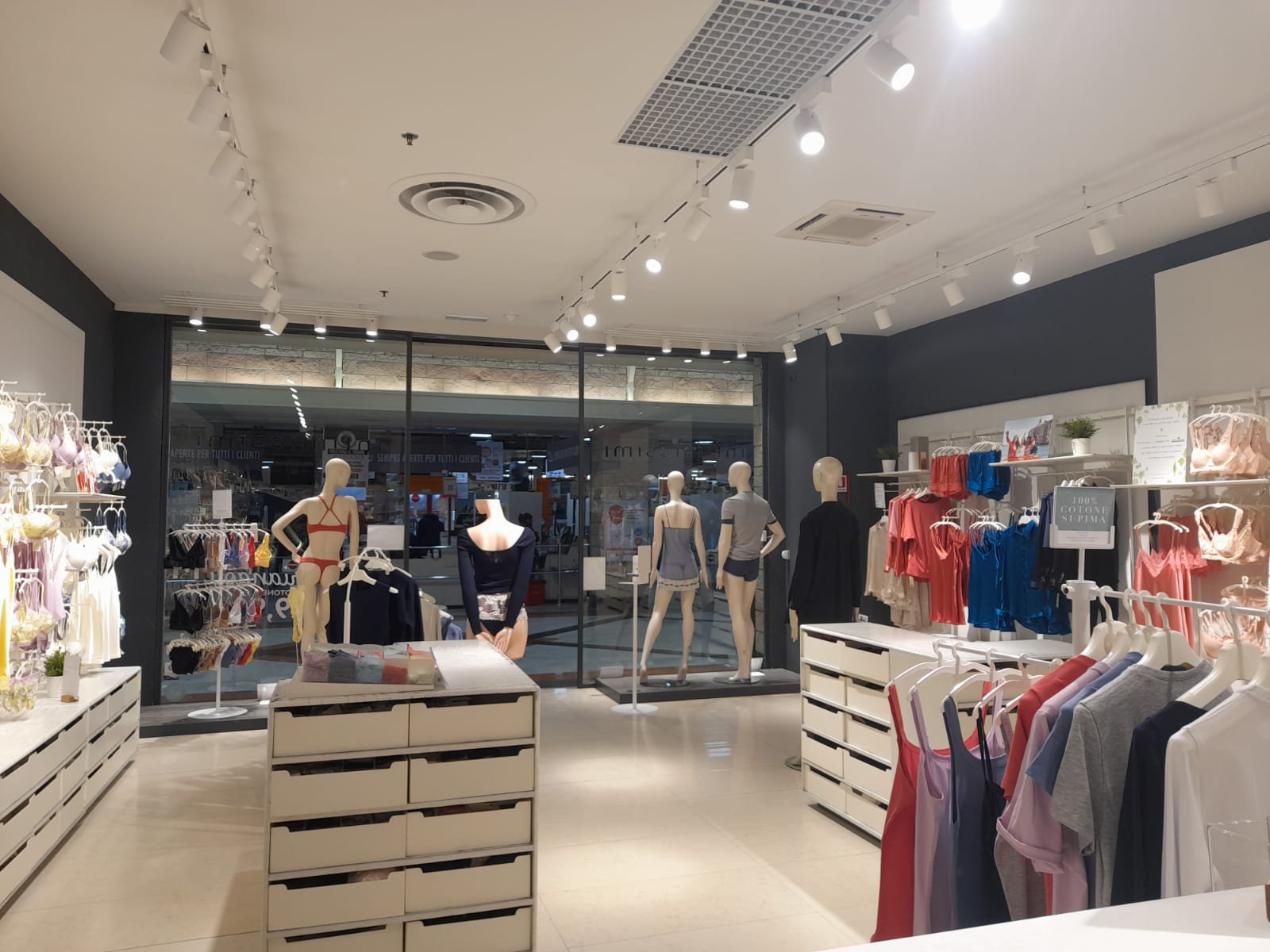 Intimissimi SARZANA CCLE CENTRO LUNA