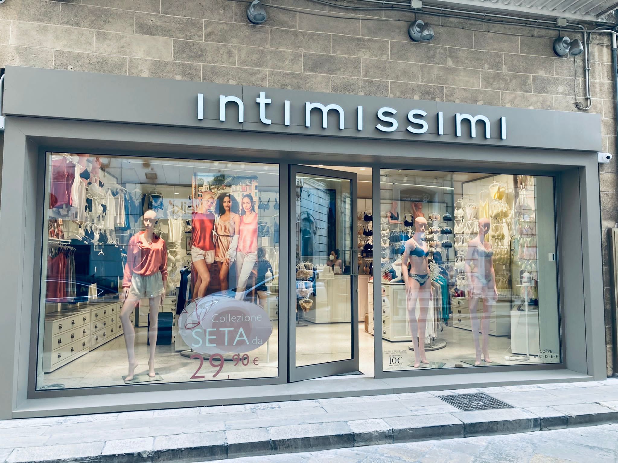 Intimissimi MAGLIE VIA TRENTO E TRIESTE