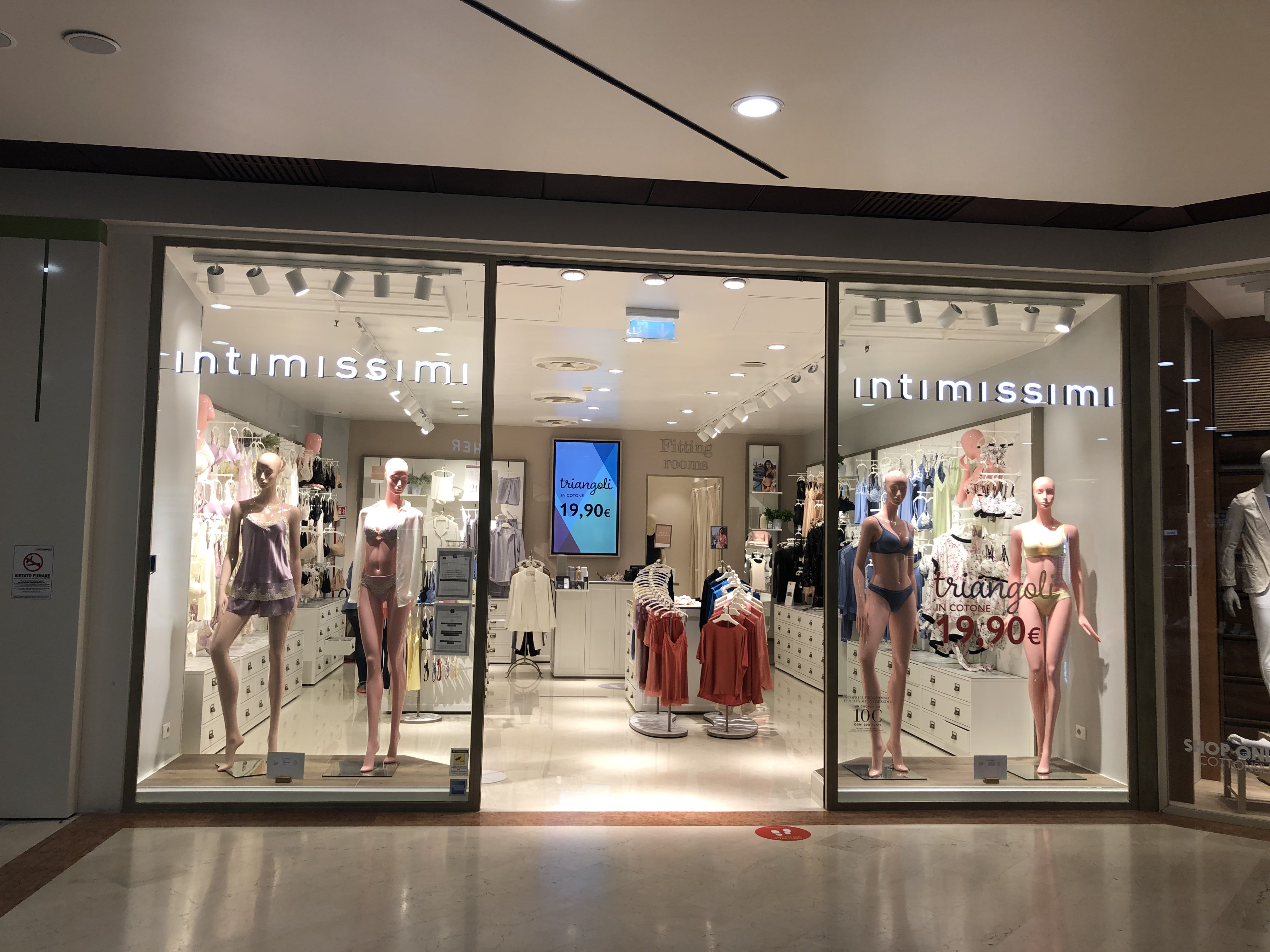 Intimissimi NOVATE MILANESE CCLE