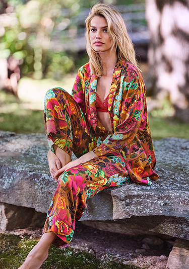 woman nightwear type pyjamas