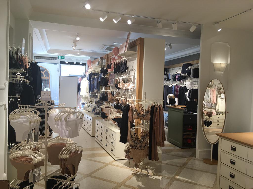 Intimissimi JESI CORSO MATTEOTTI 31A