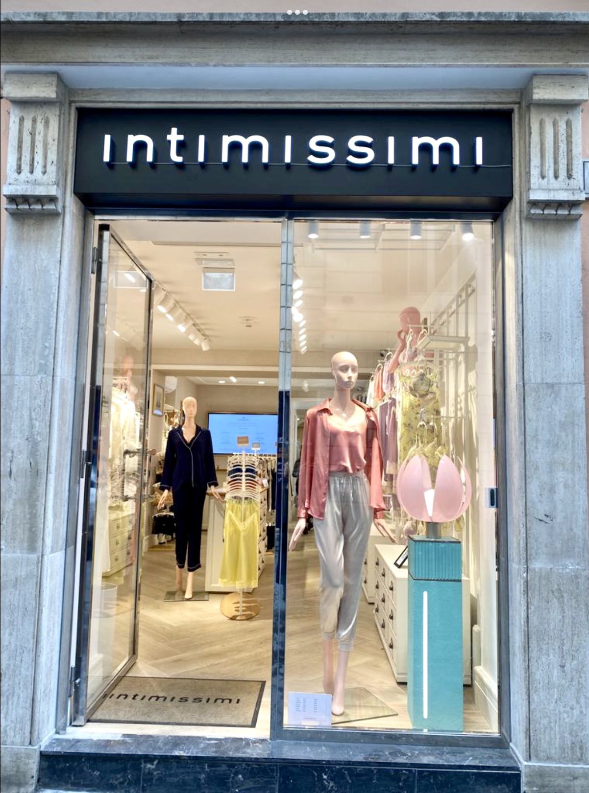 Intimissimi ROMA VIA FRATTINA 24