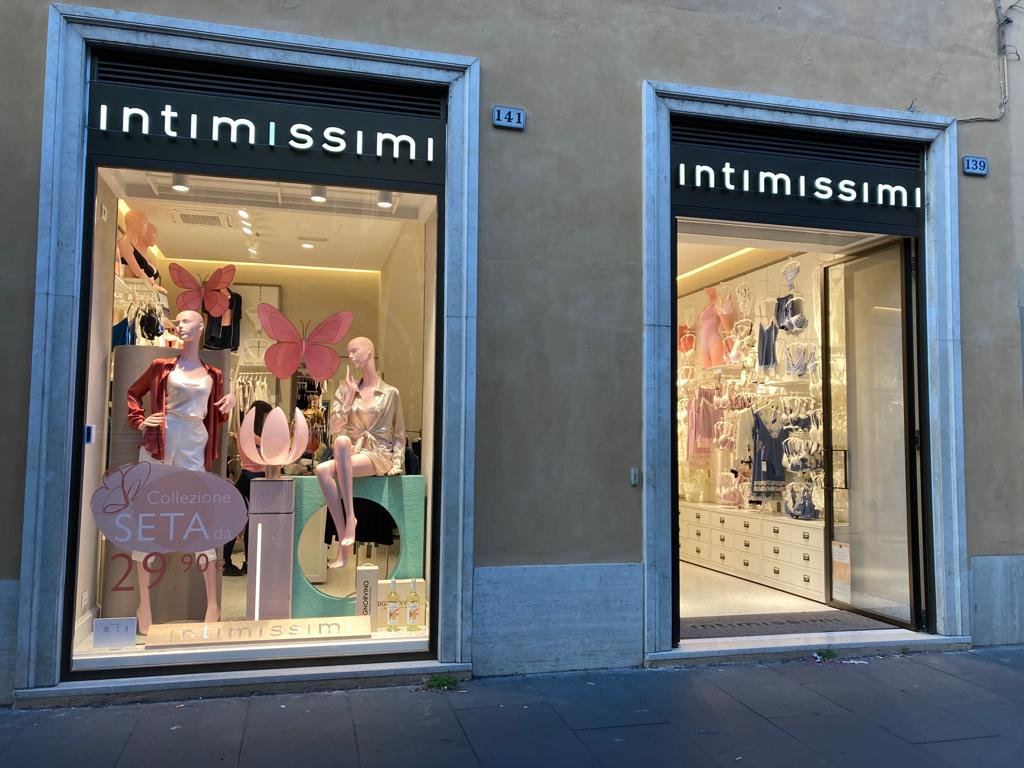 Intimissimi ROMA VIA COLA DI RIENZO