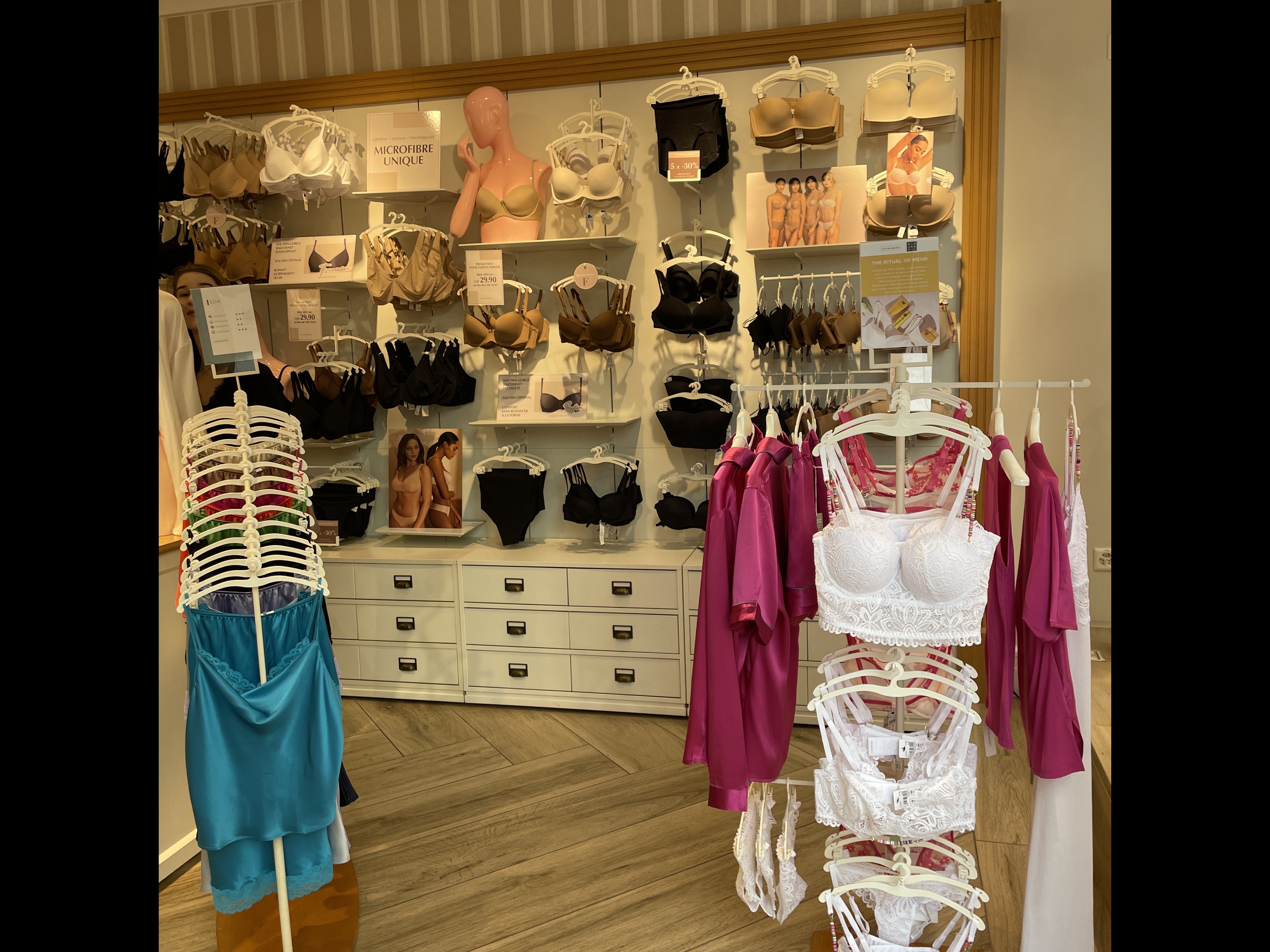 Intimissimi NEUCHATEL RUE DE LA TREILLE 2