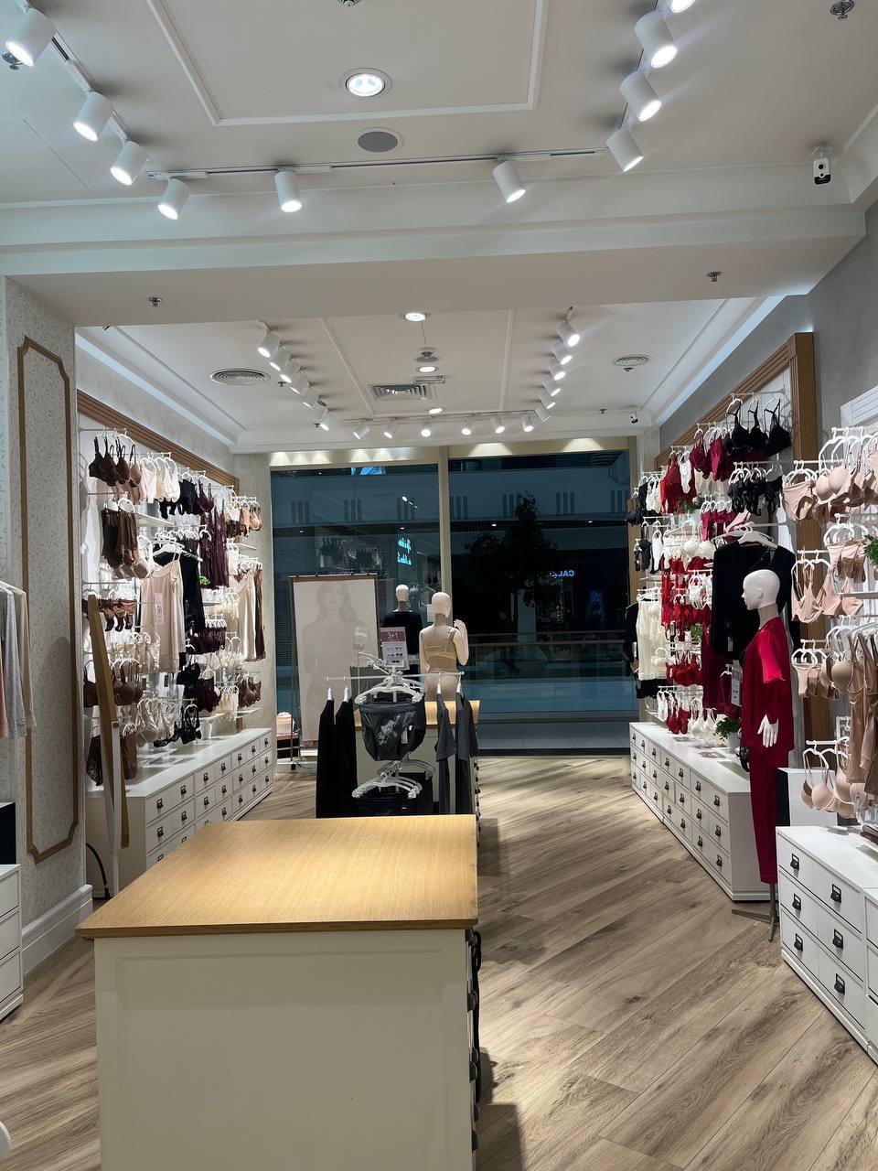 Intimissimi ТРЦ "Nikolsky"