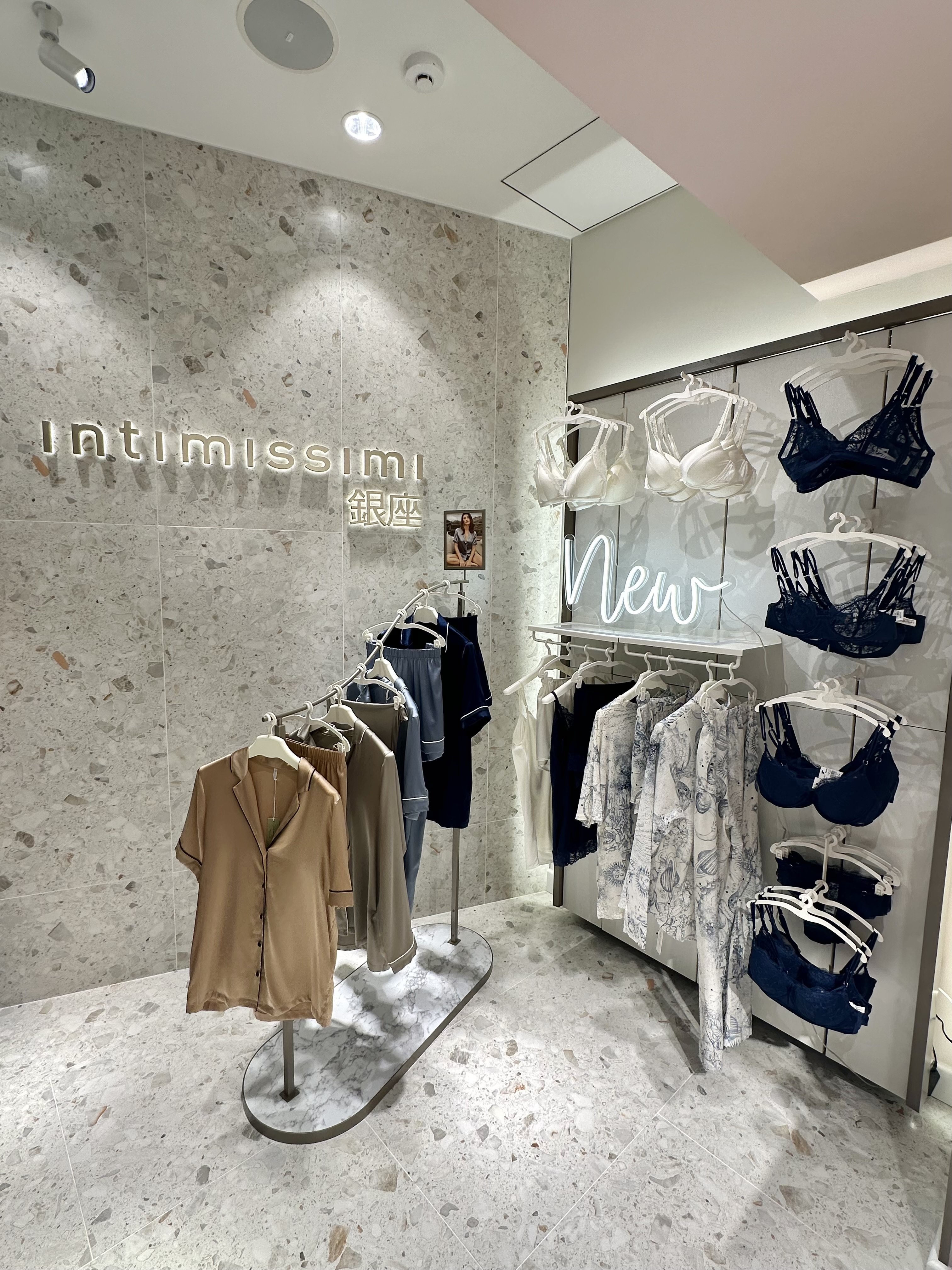 Intimissimi 銀座1丁目店