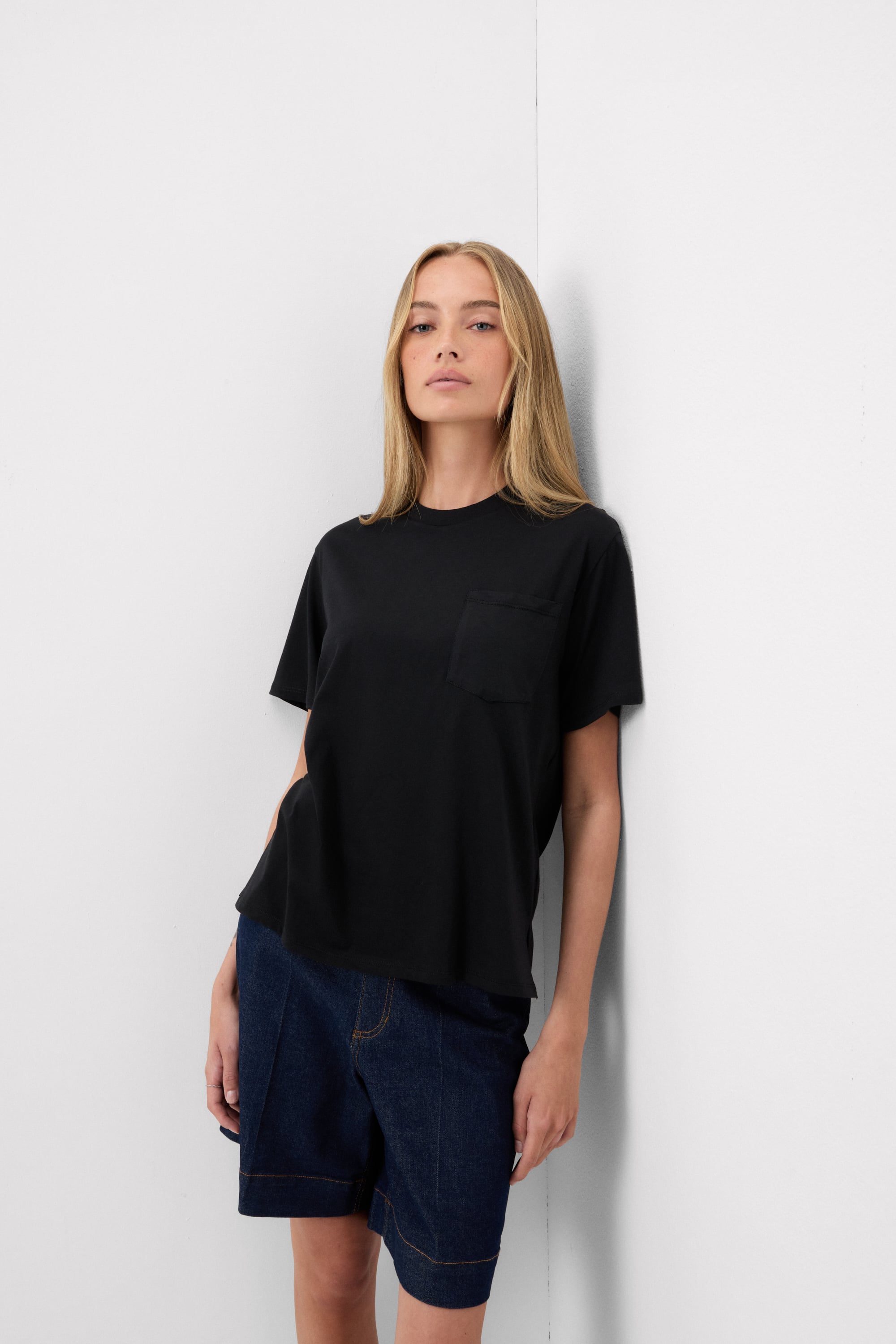 胸ポケット付き Ultrafresh コットン ショートスリーブ Tシャツ
