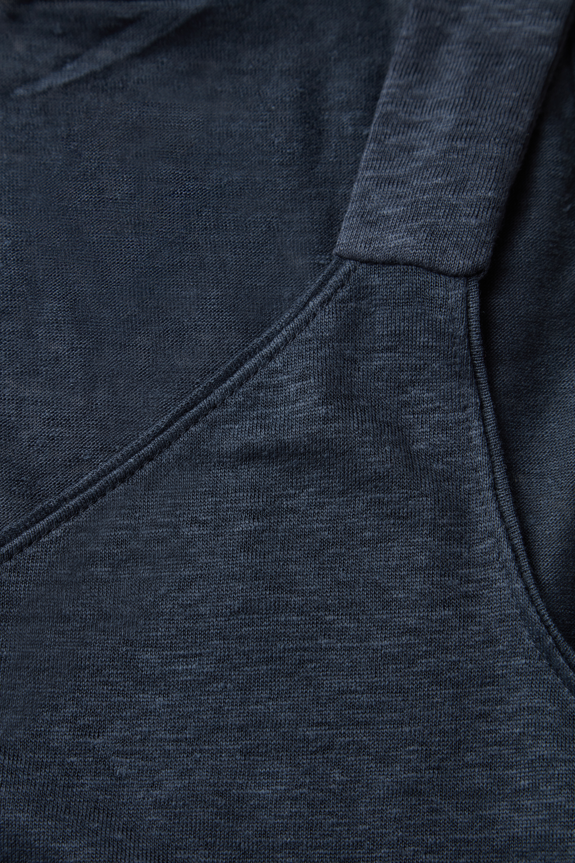 The Pure Linen リネン タンクトップ