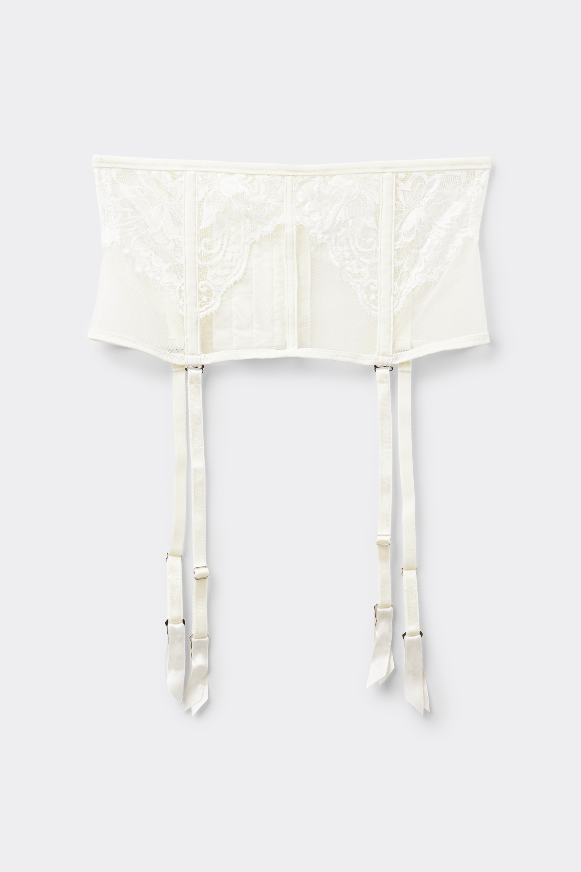 Ethereal Embrace ガーターベルト