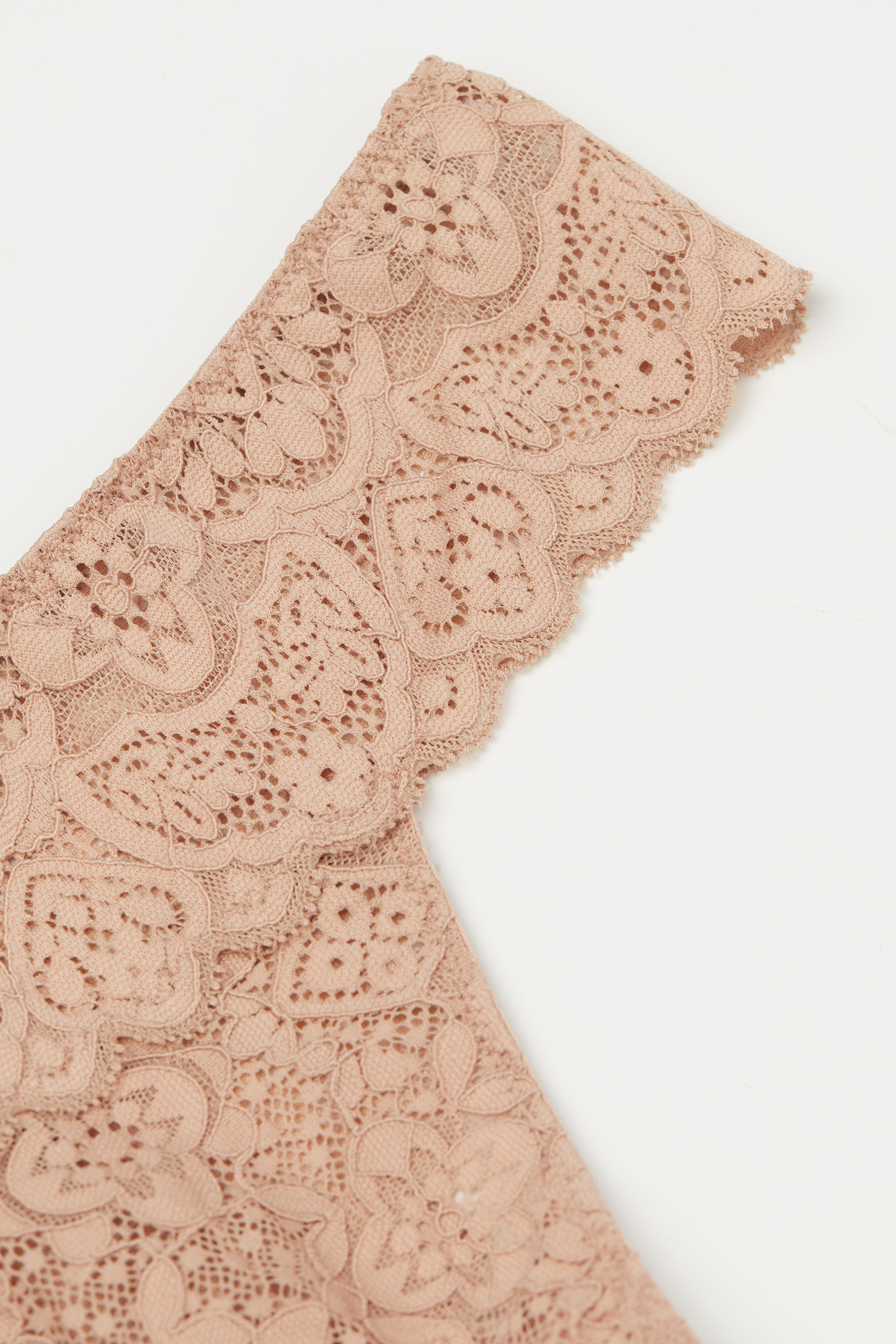 レース ブラジリアン