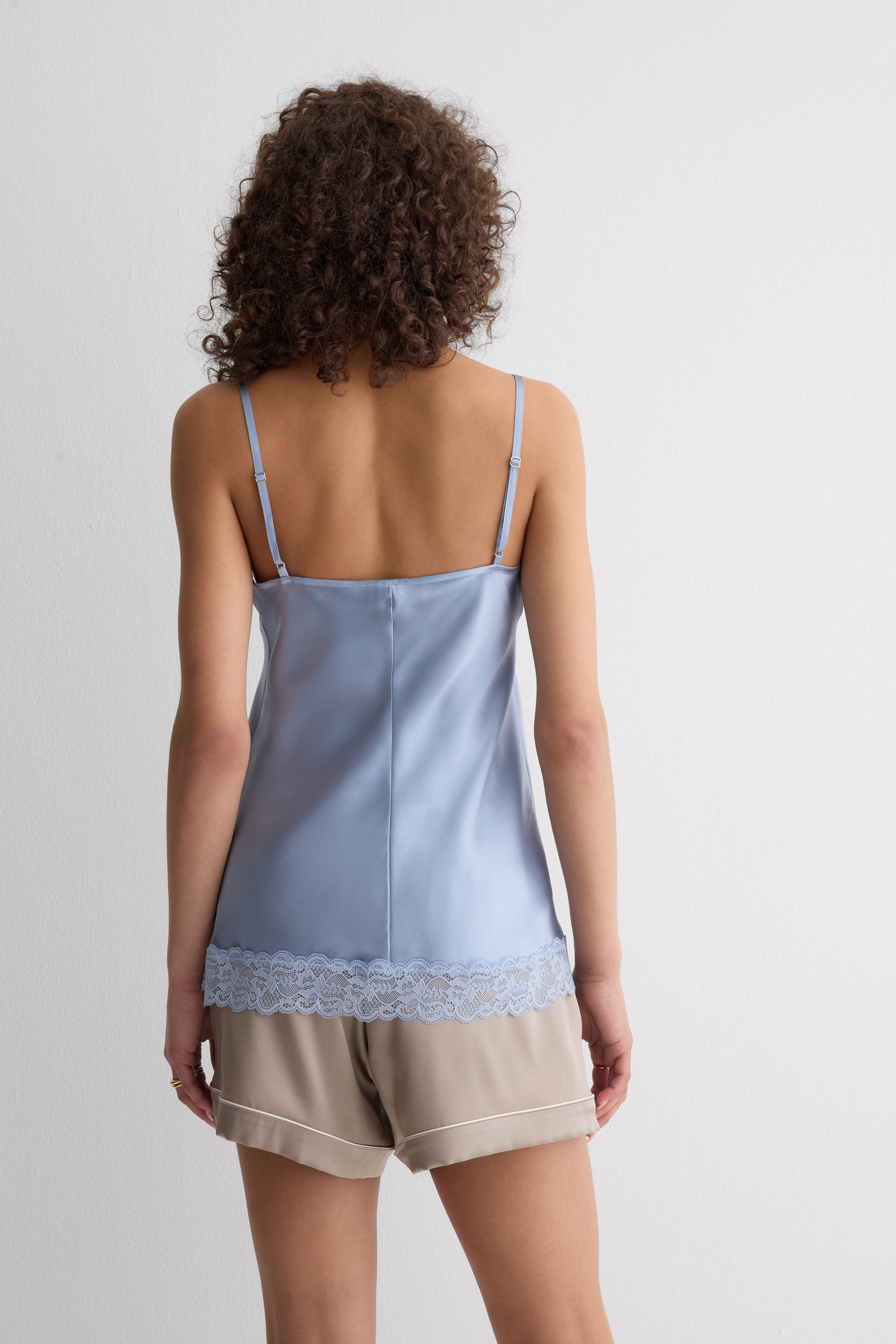 レース＆シルク トップ