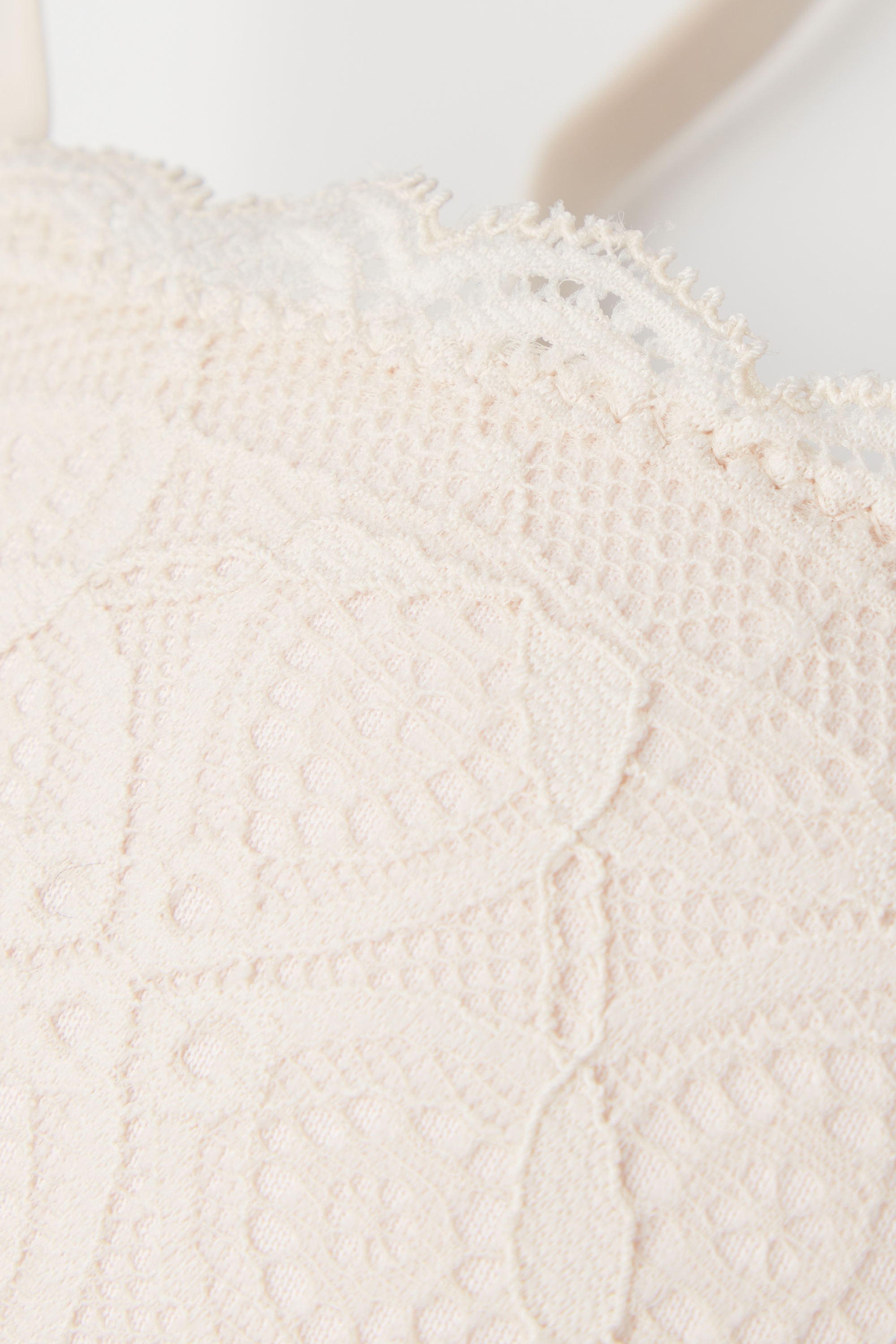 Bellissima レース プッシュアップブラ