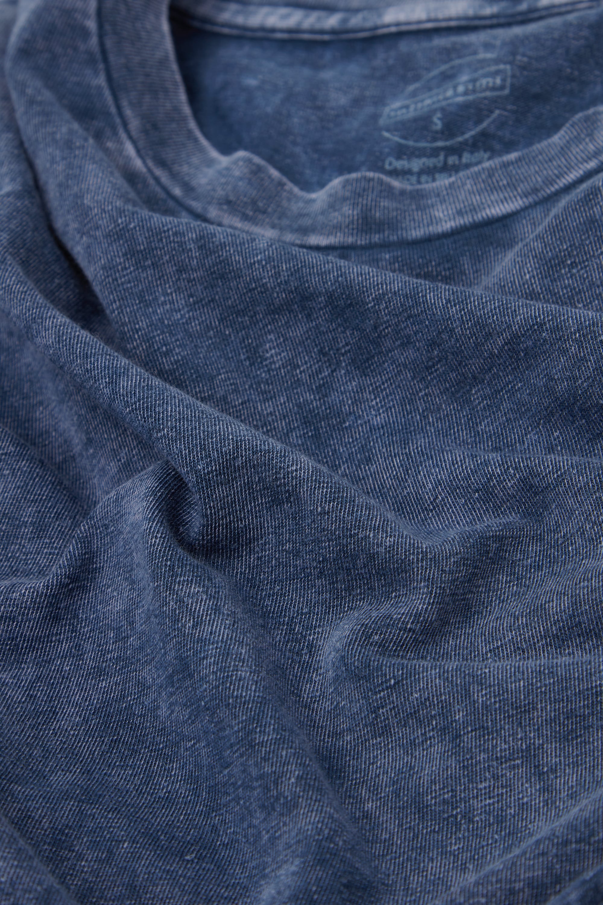 "Denim Romance" オーバーサイズフィット ショートスリーブ Tシャツ