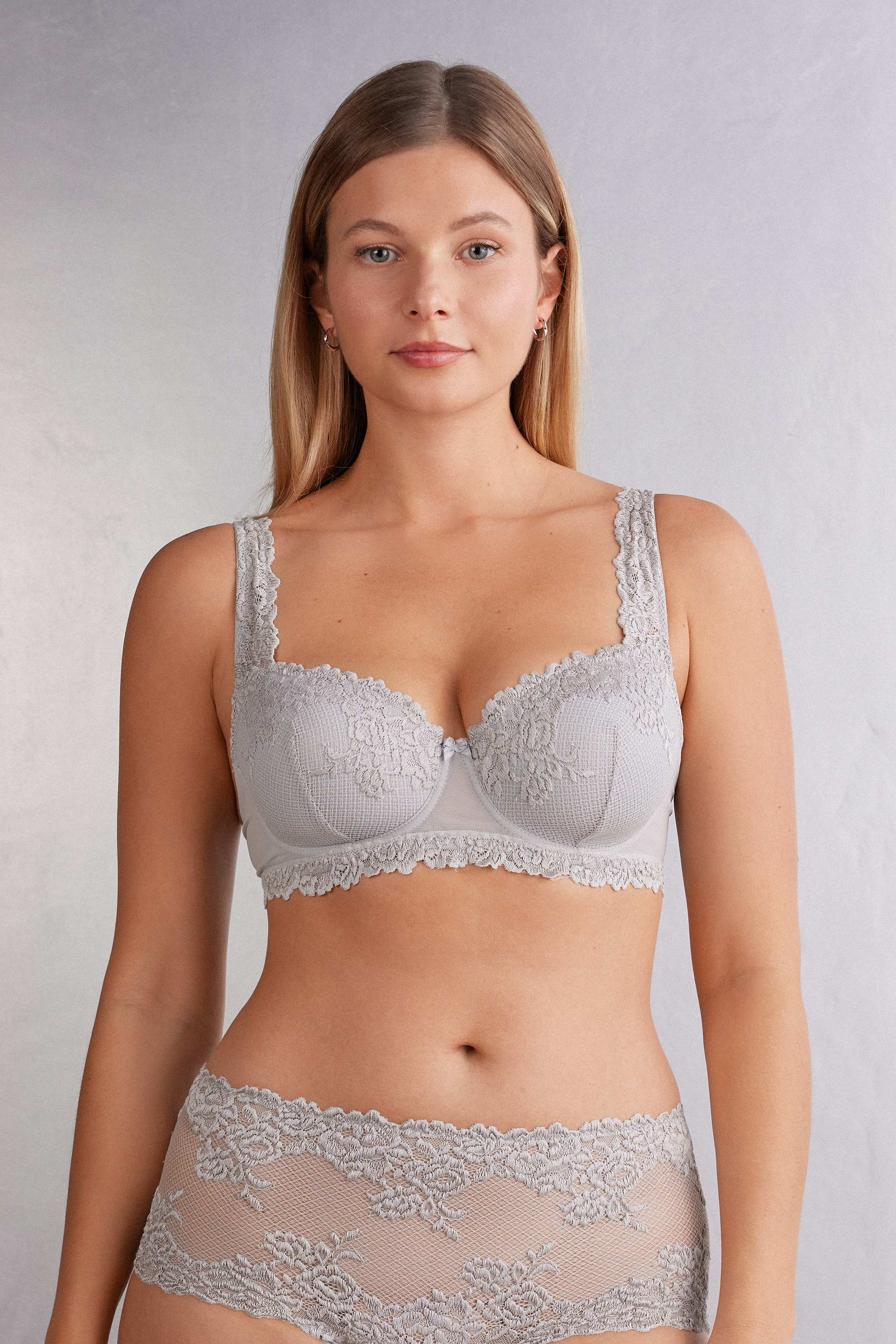 Pretty Flowers Sofia Balconette Bra | Intimissimi