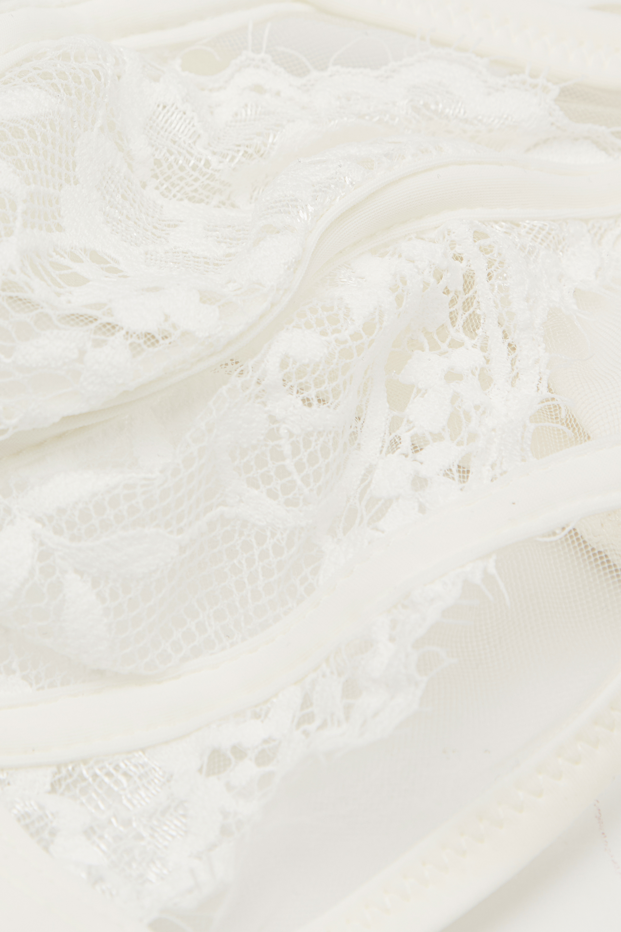 Ethreal Embrace トライアングルブラ