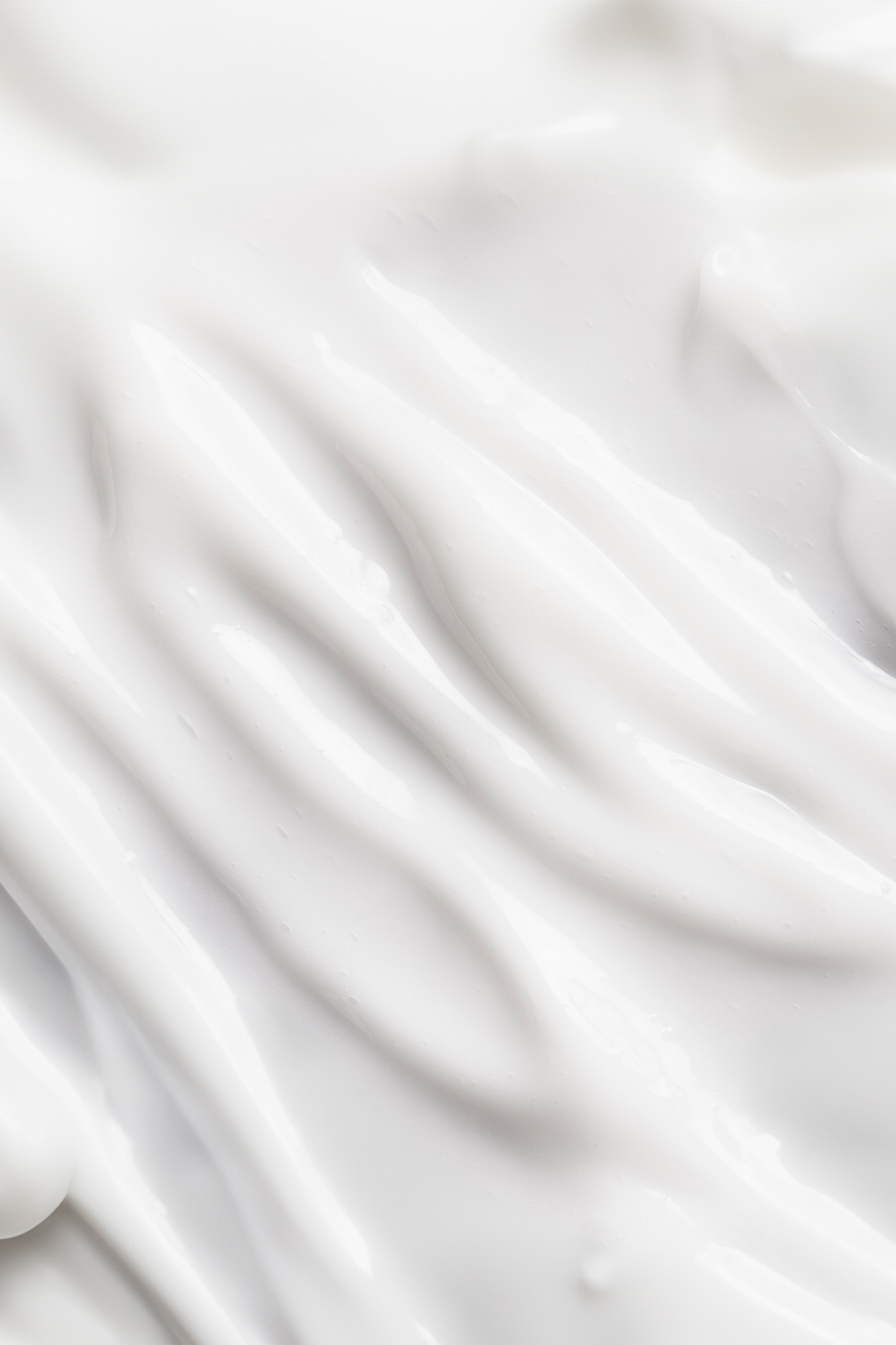 デコルテクリーム 100ml