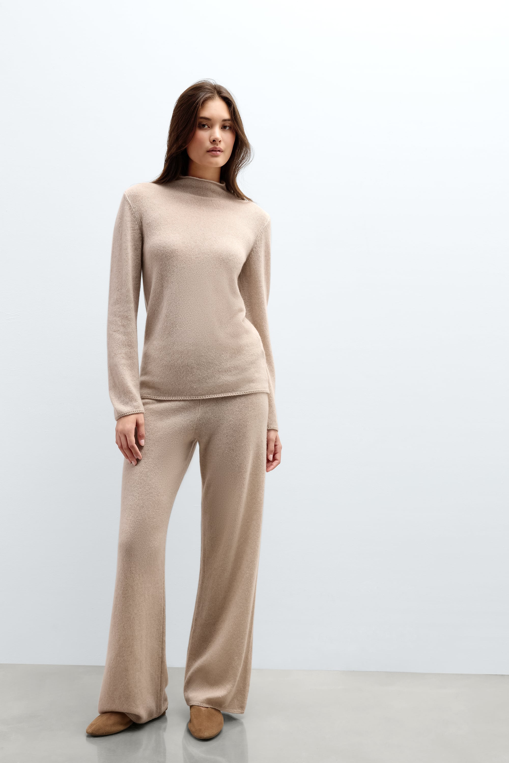 カシミヤ100% ファネルネック ロングスリーブ ニット