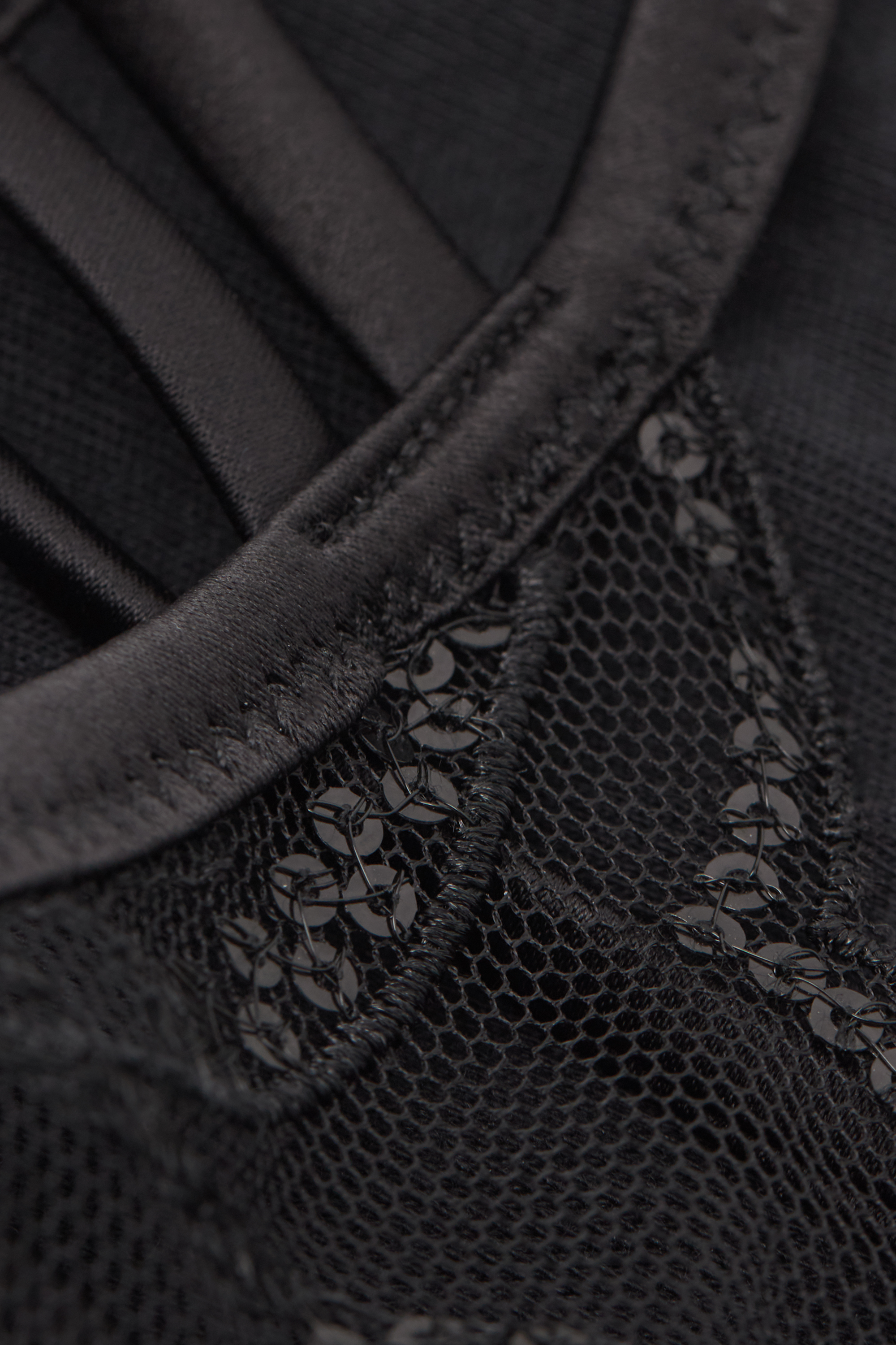 "Dark Moon Girl" ソング