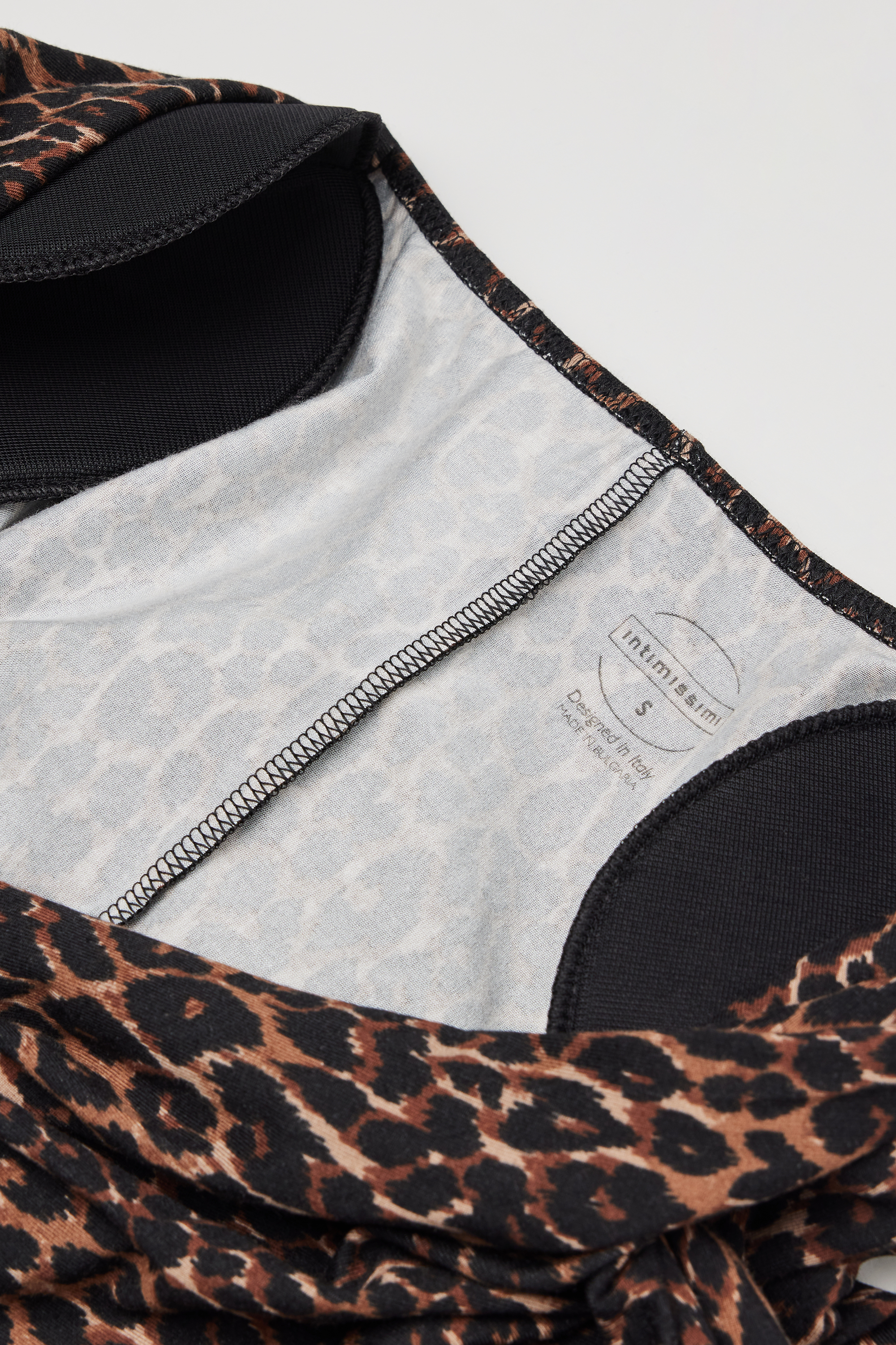 "Sensual Attitude" アニマルプリント モダール ロングスリーブ ボディスーツ