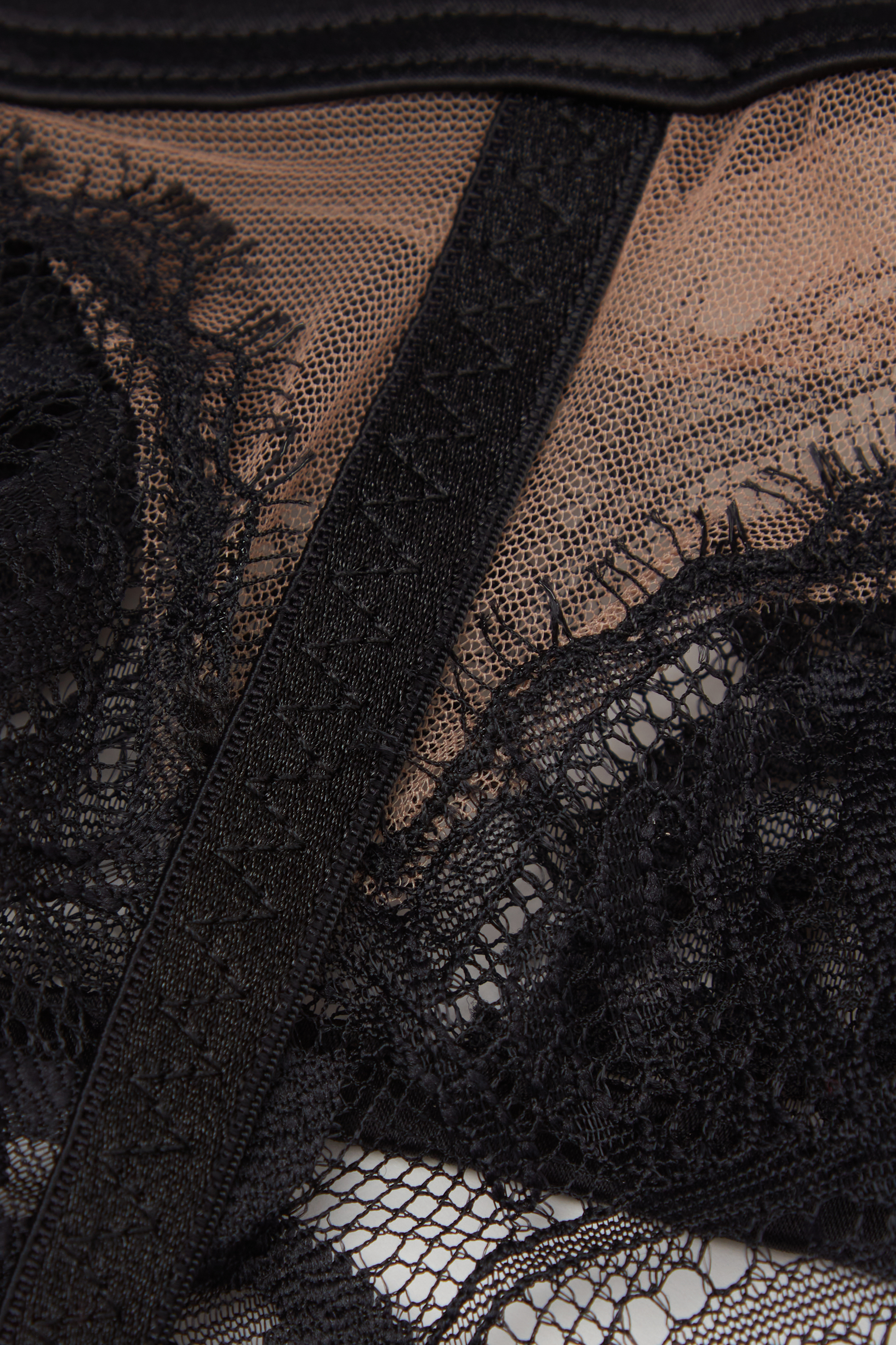 The Simplest Pleasures ガーターベルト