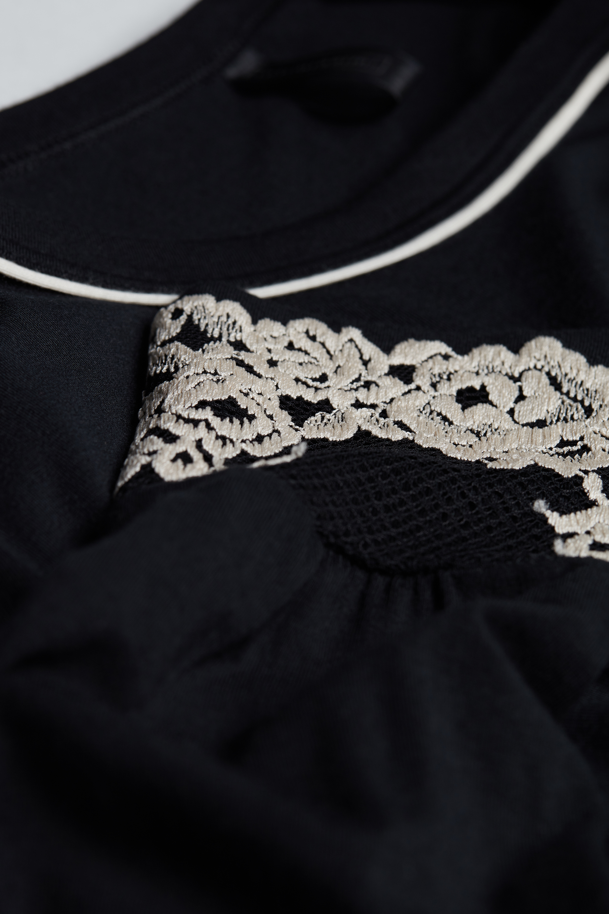 Pretty Flowers モダール ニット